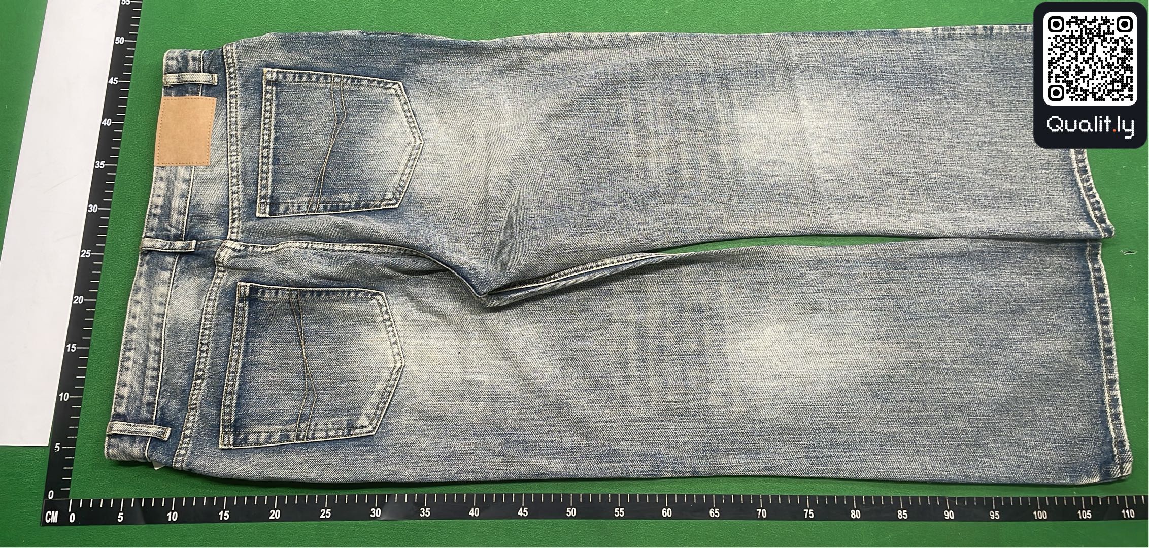 Jeans QC photo 3 of 22
