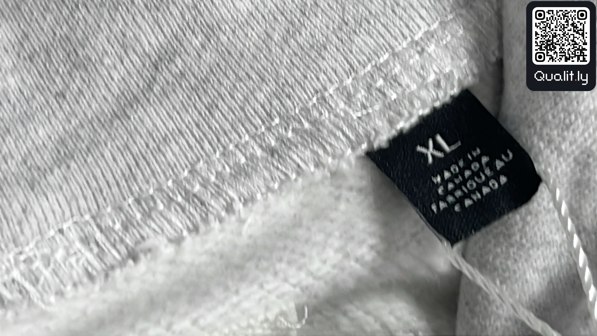 Hoodie — QC-foto 1 av 4