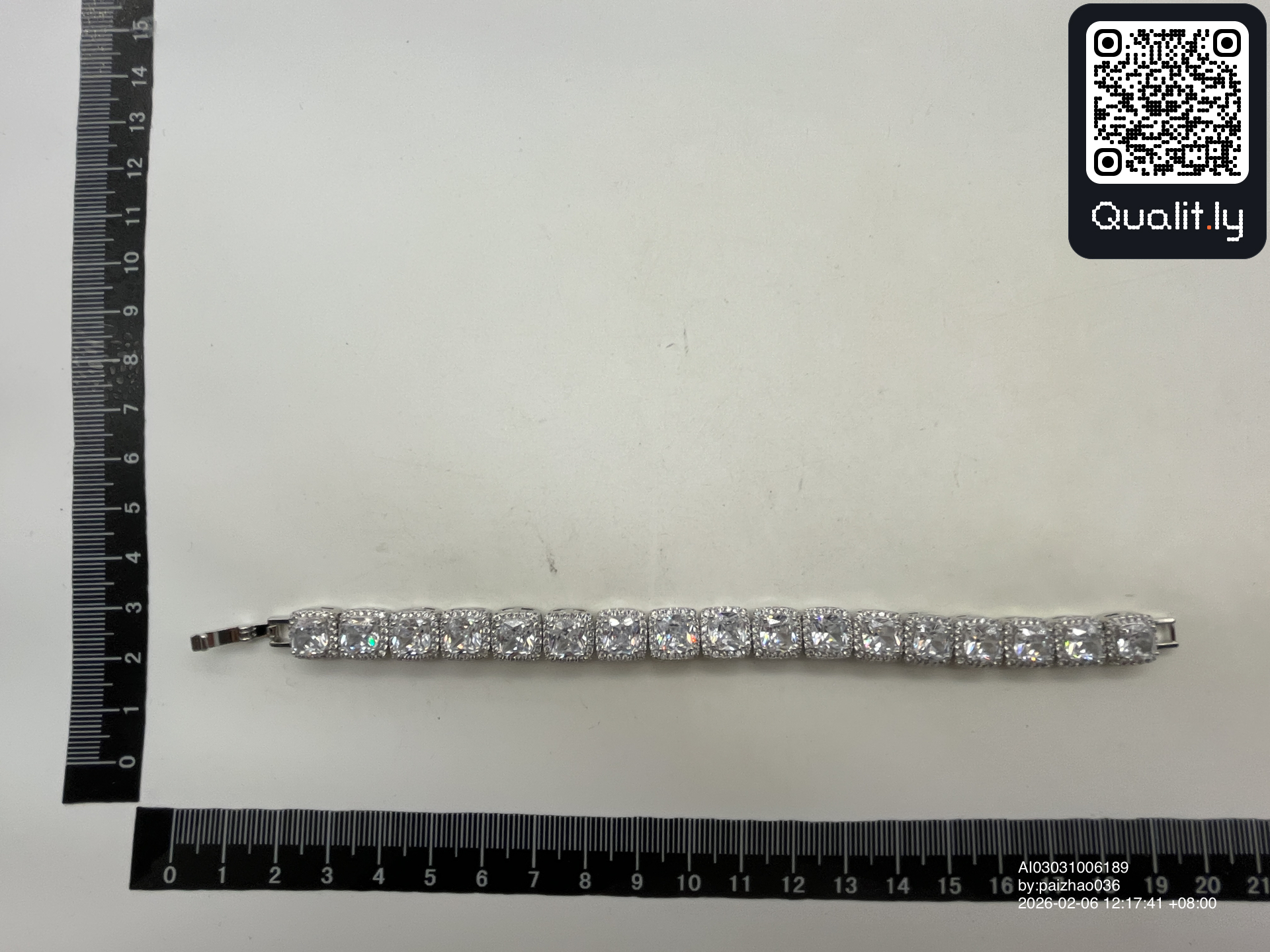 Jewelry QC photo 2 of 30