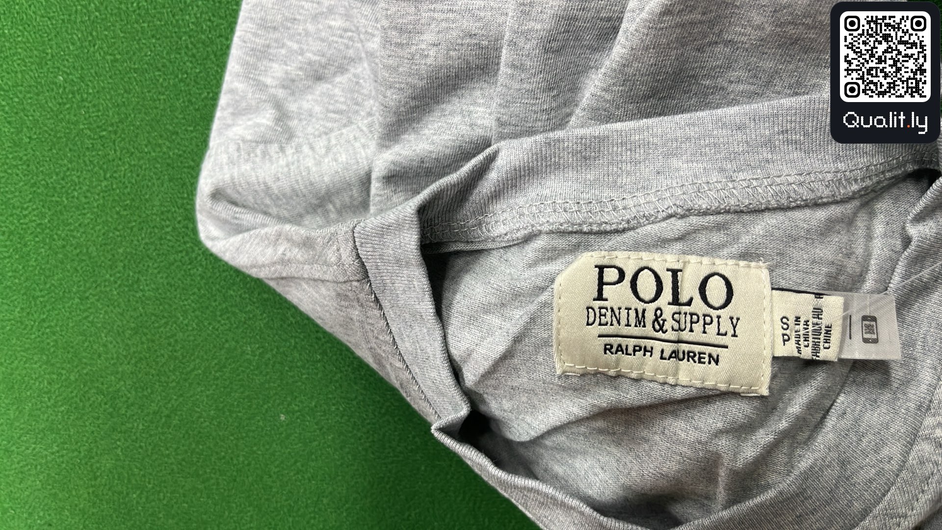 T-shirt — photo QC 1 sur 42