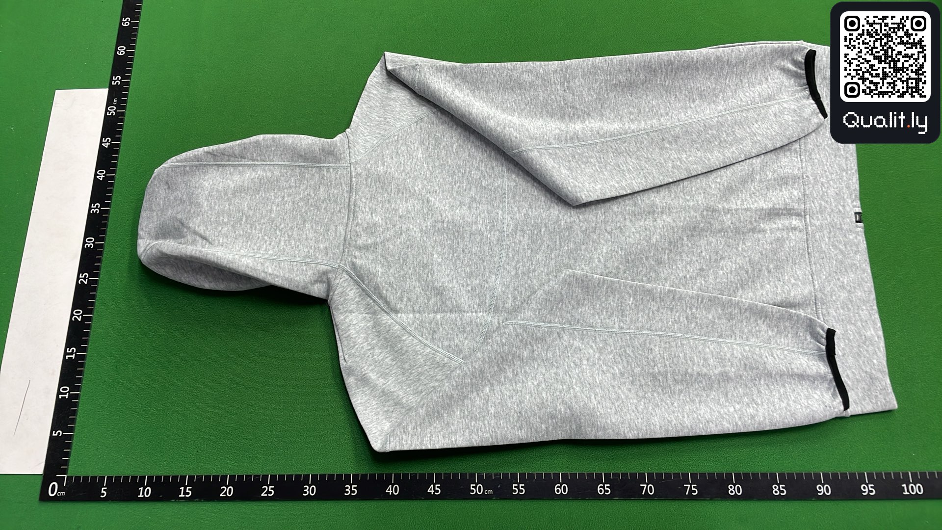 Pull — photo QC 3 sur 24
