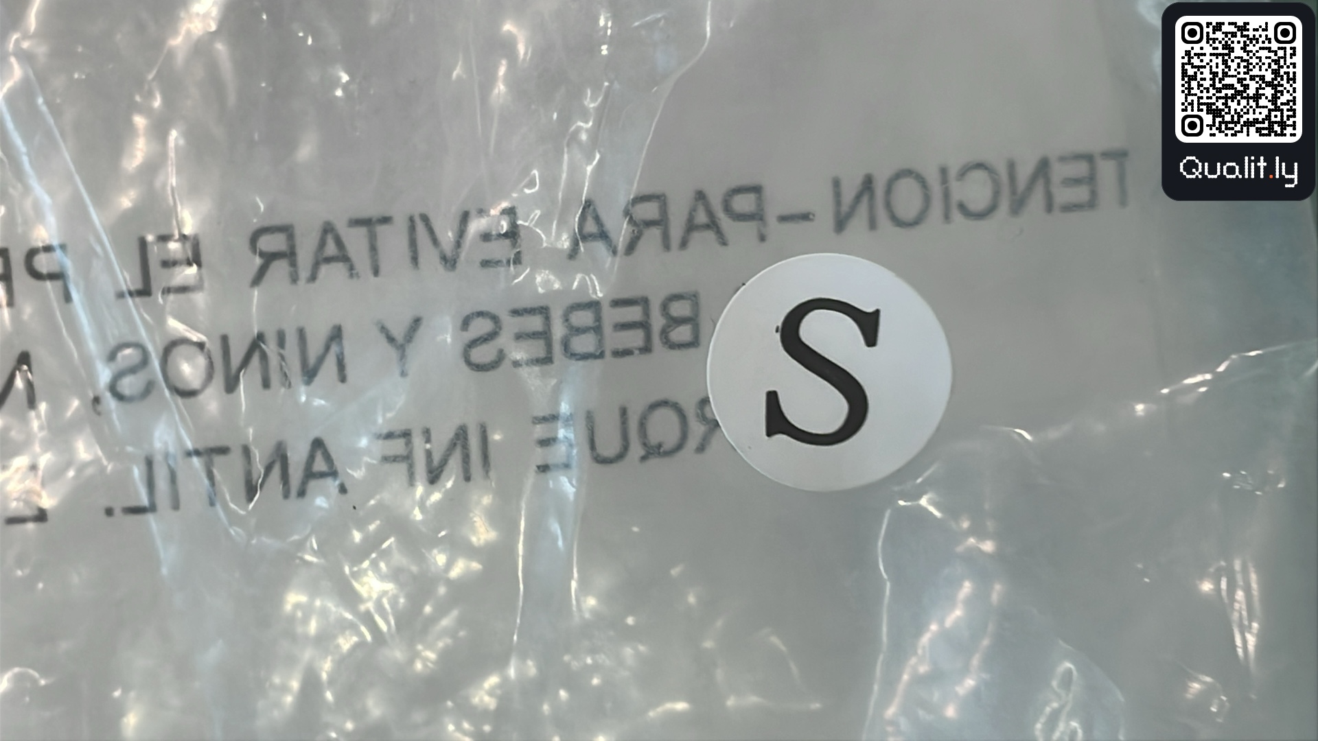 T恤 QC 照片 1 / 8