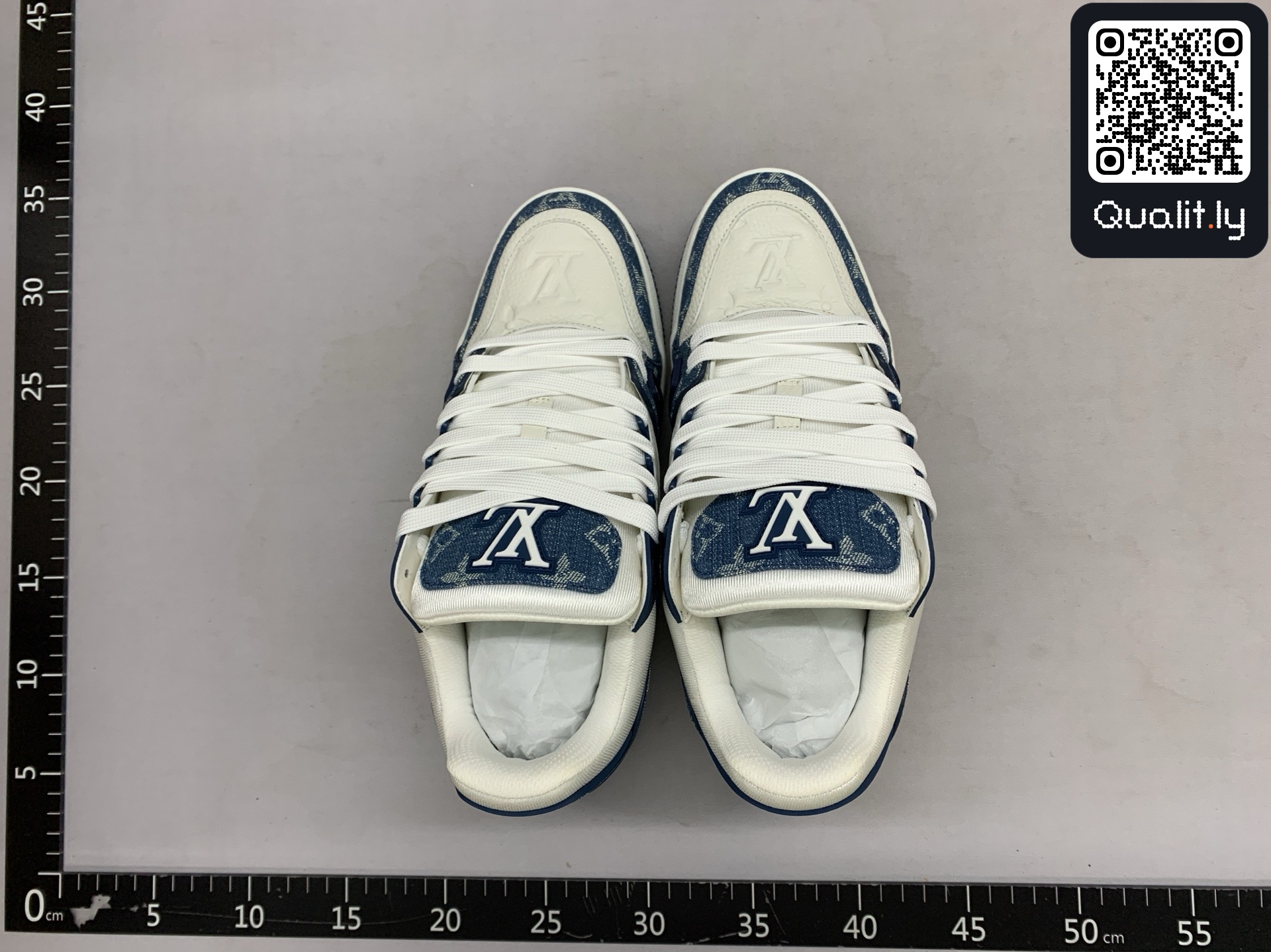 Sneakers — QC-foto 2 av 206