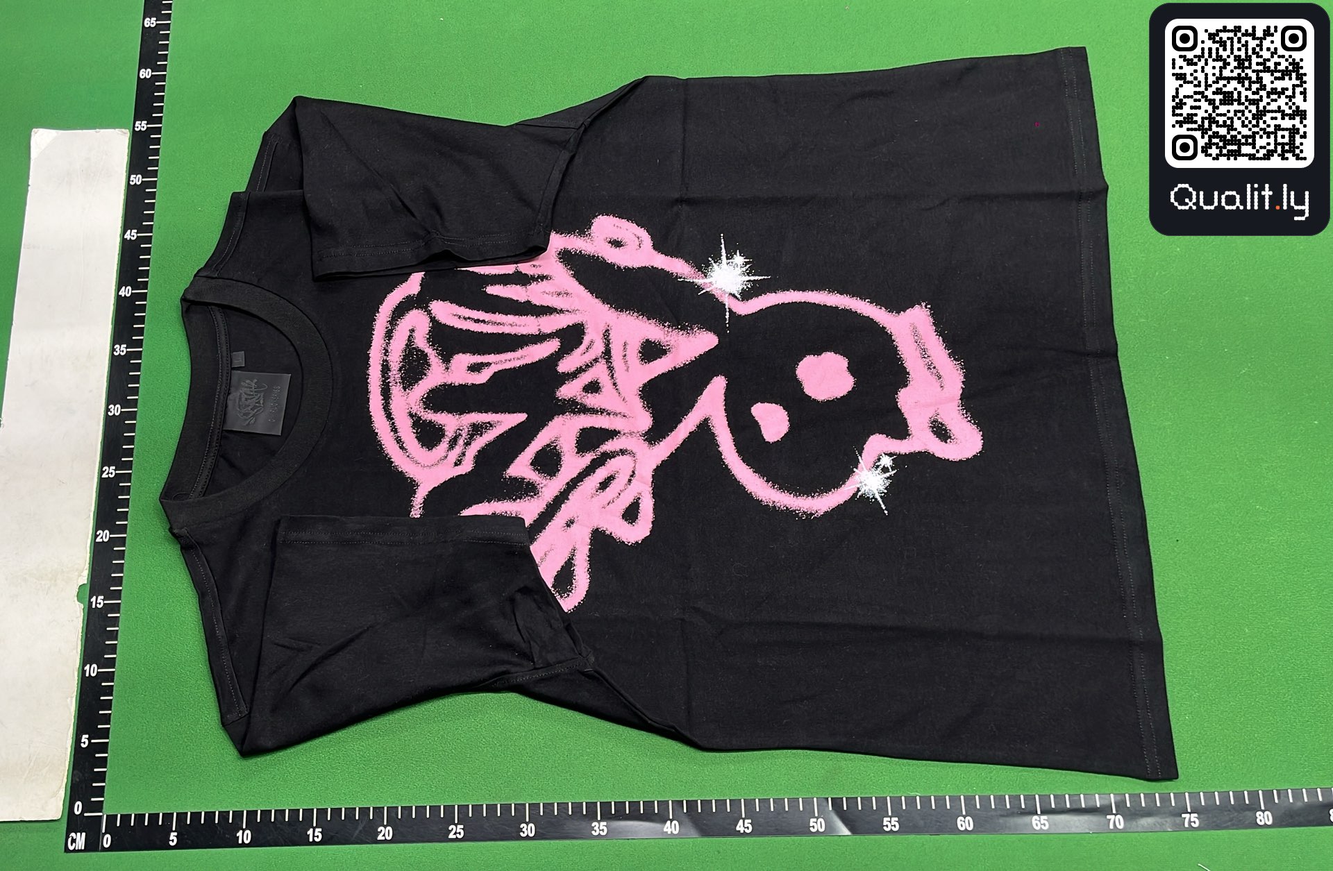 T-shirt QC photo 2 of 80