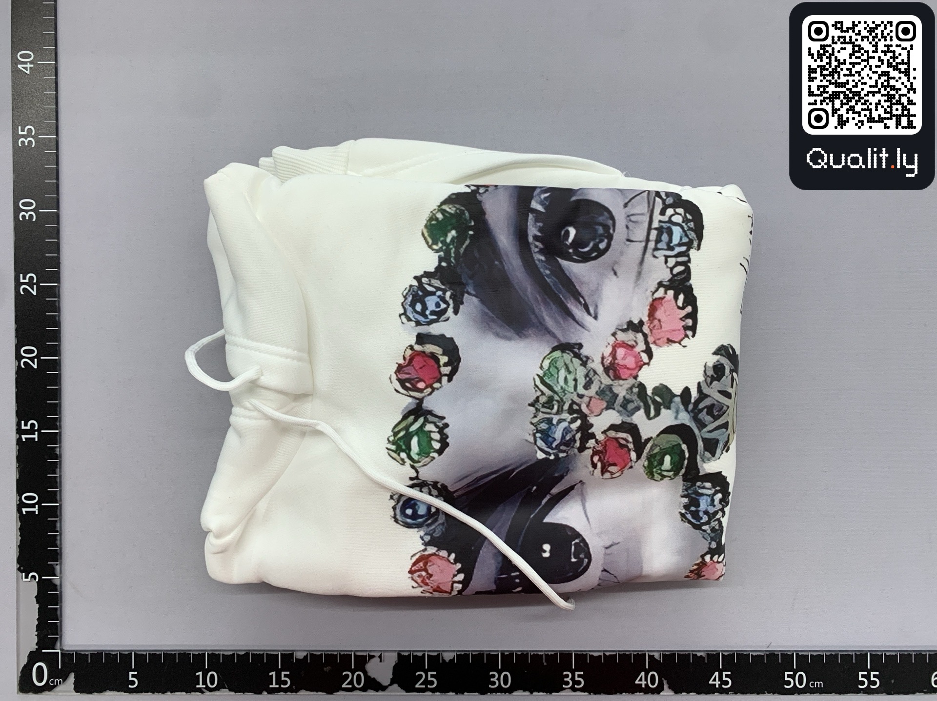 Hoodie QC photo 1 of 63