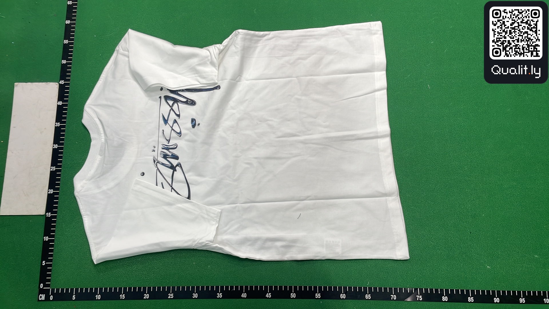 T-shirt QC photo 3 of 416