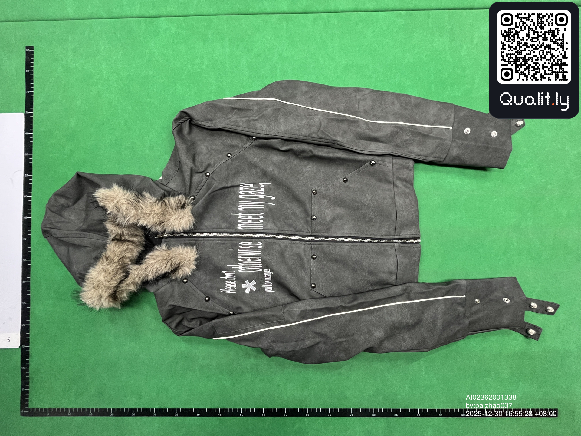 Jacke — QC-Foto 3 von 4