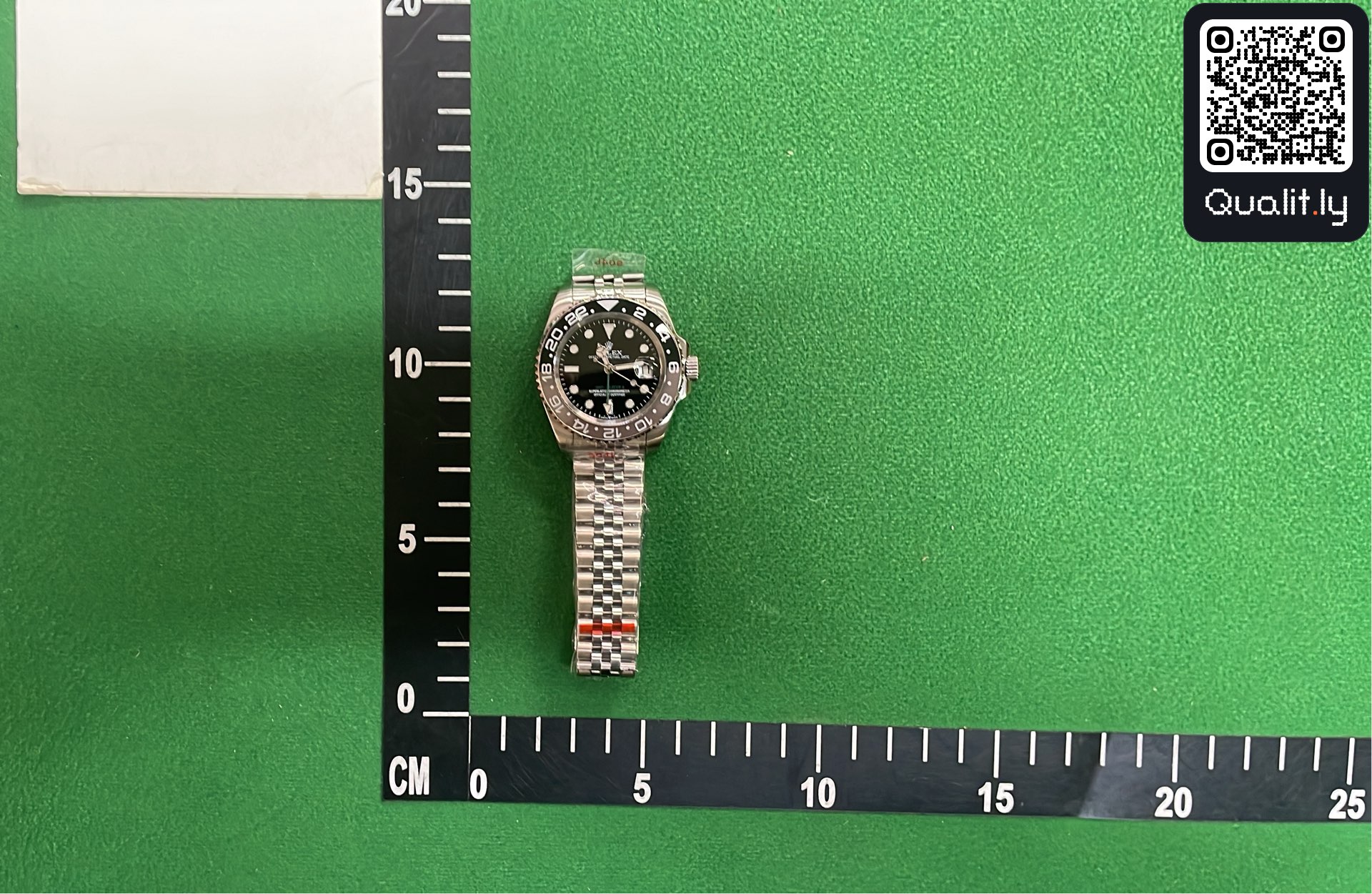 Orologio — foto QC 1 di 3