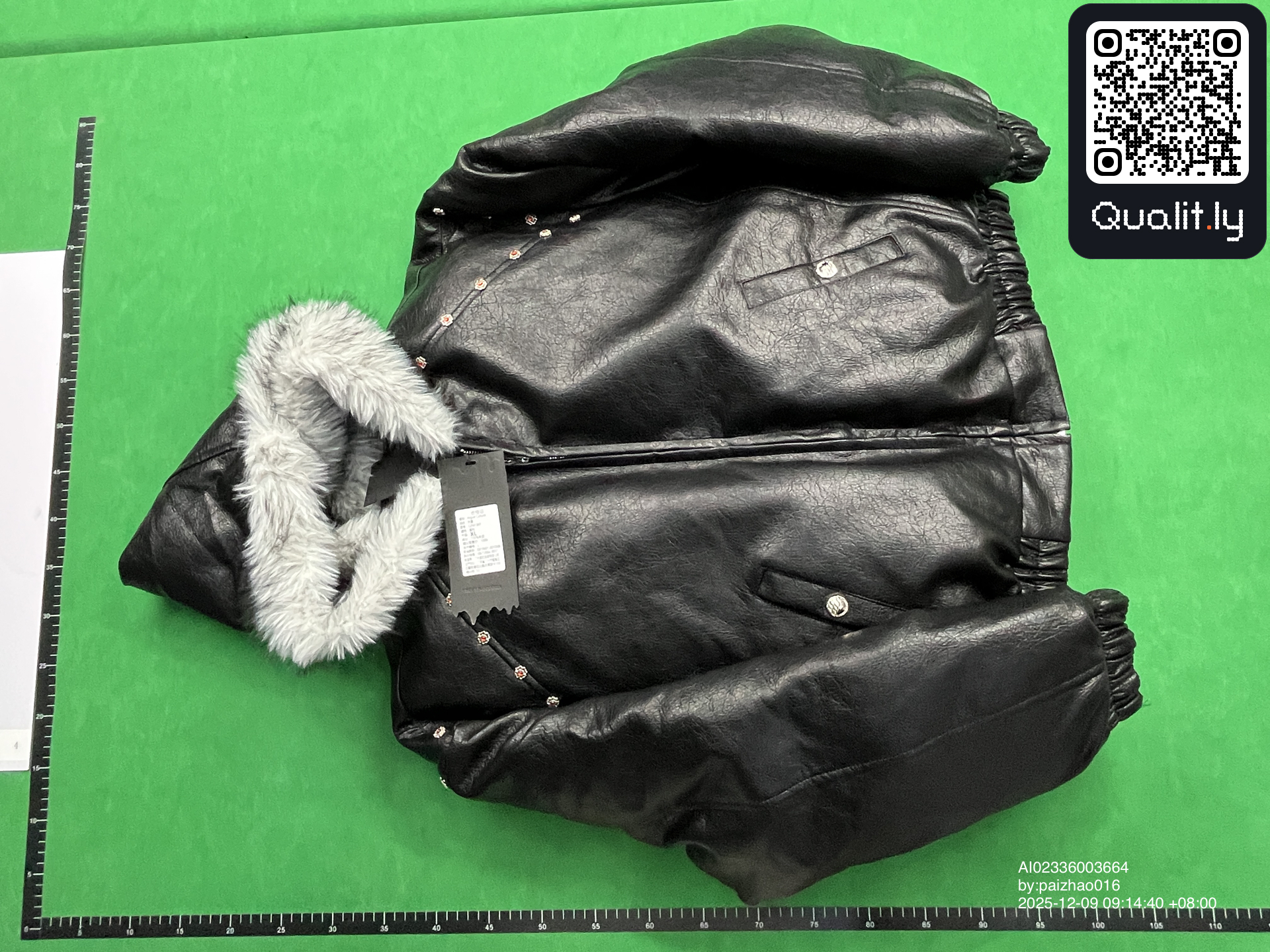 Veste — photo QC 3 sur 4