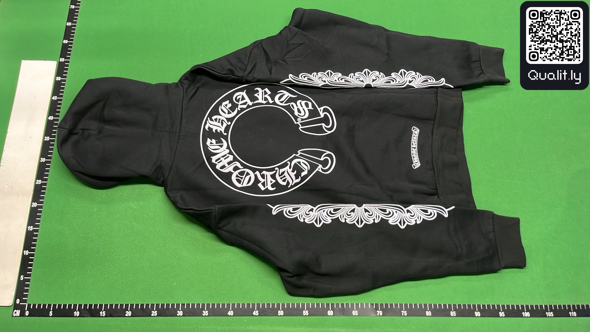 Bluza z kapturem — zdjęcie QC 3 z 8