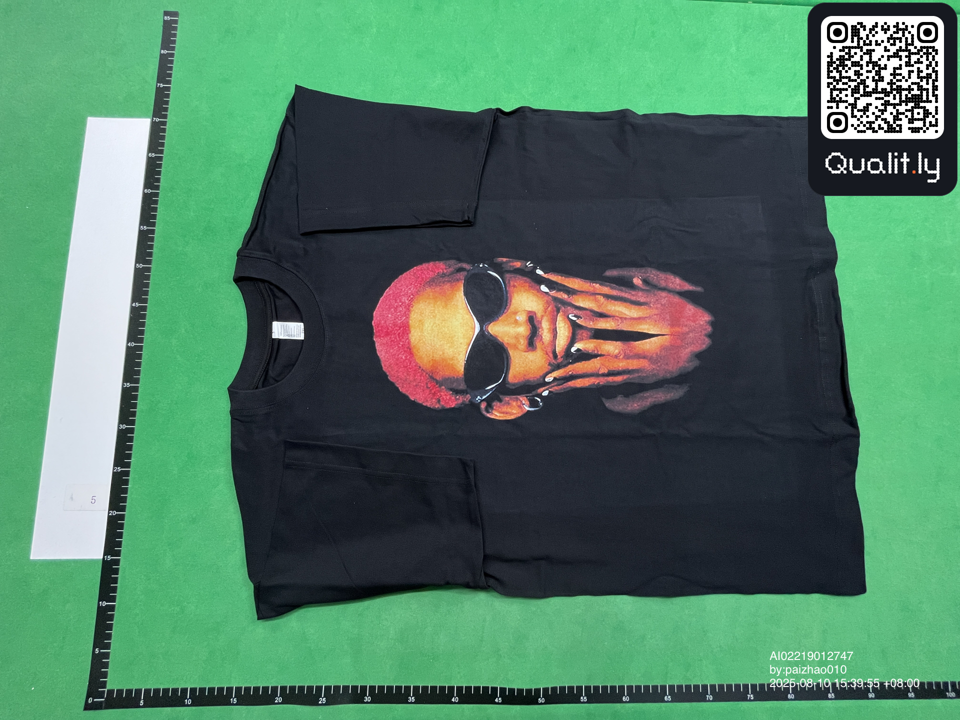 T-shirt QC photo 3 of 36