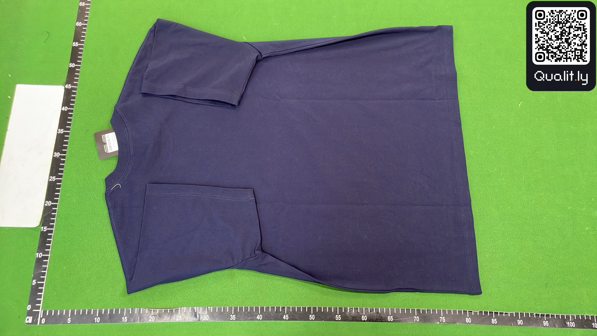 T-shirt — QC-foto 3 av 4
