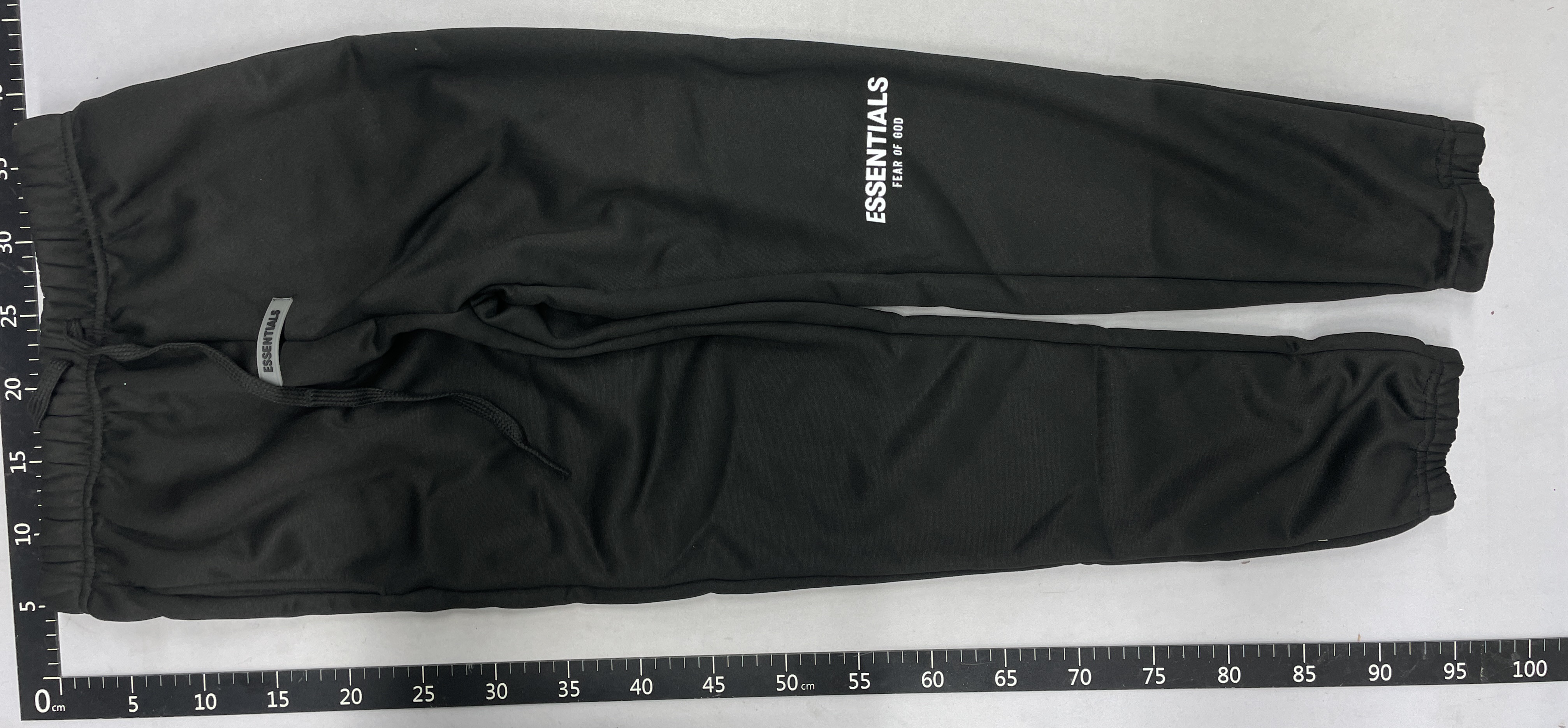 Pants QC photo 3 of 104