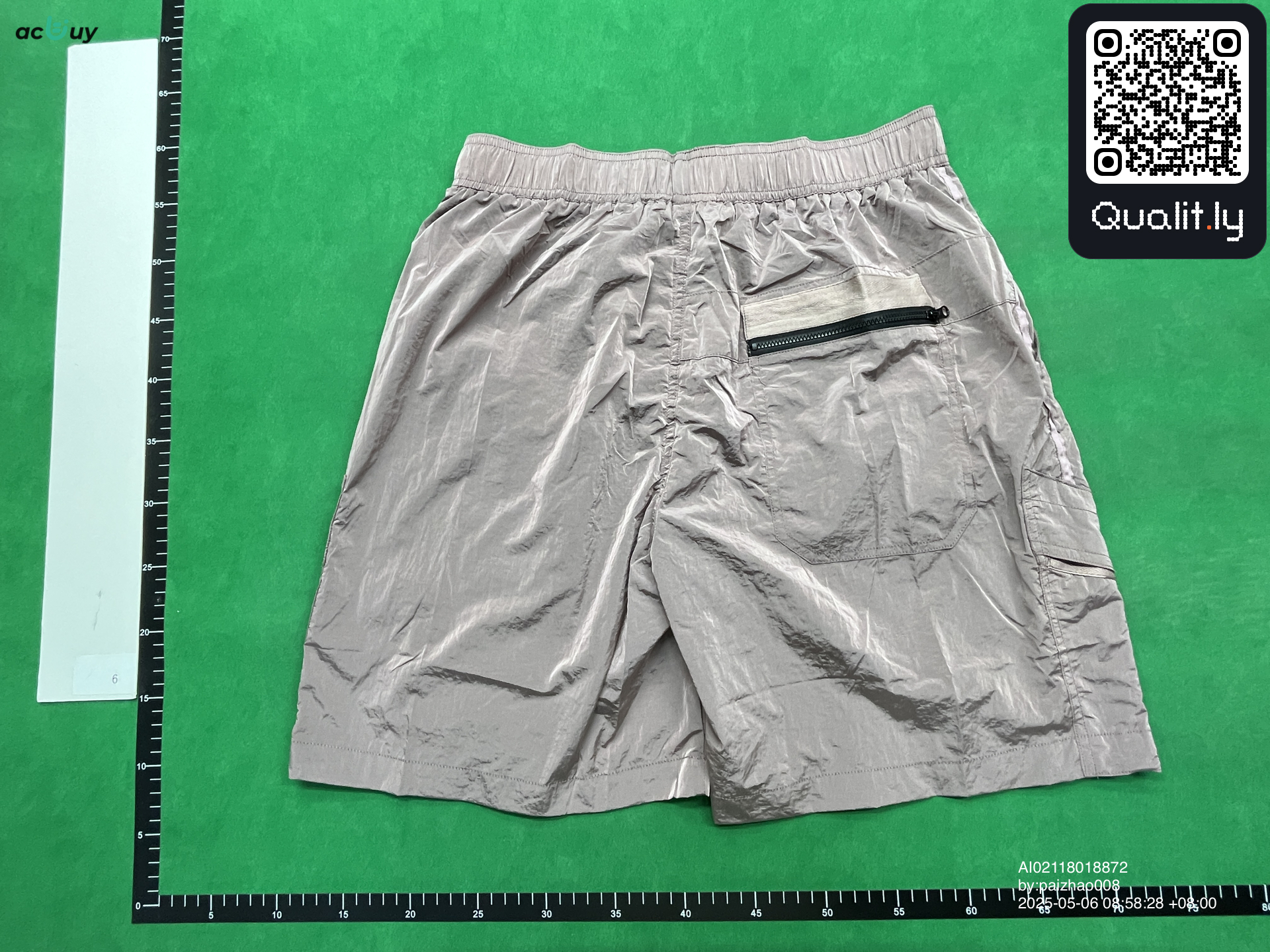 Pantalón corto — foto QC 2 de 27