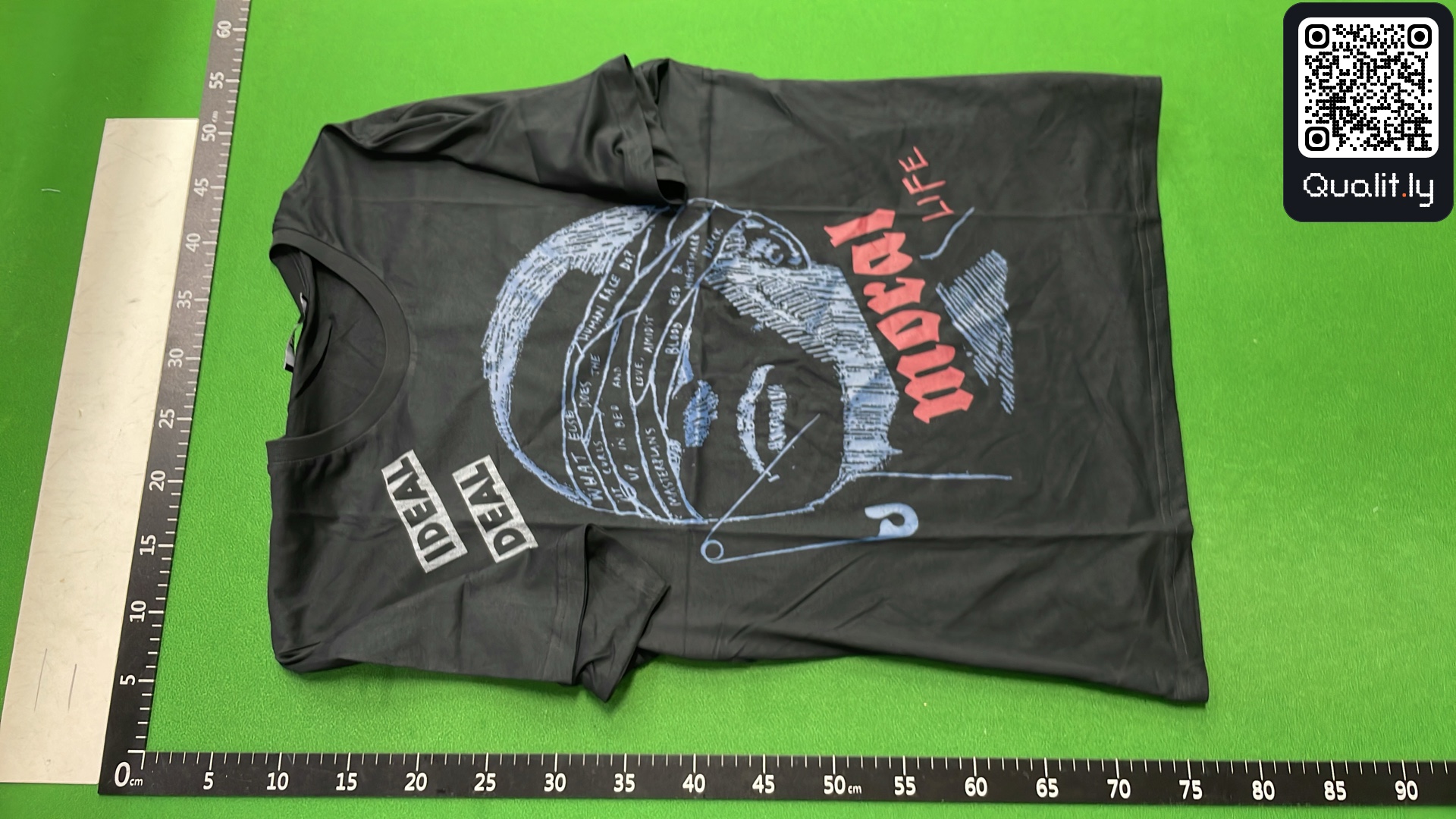 T-shirt — foto QC 2 di 4