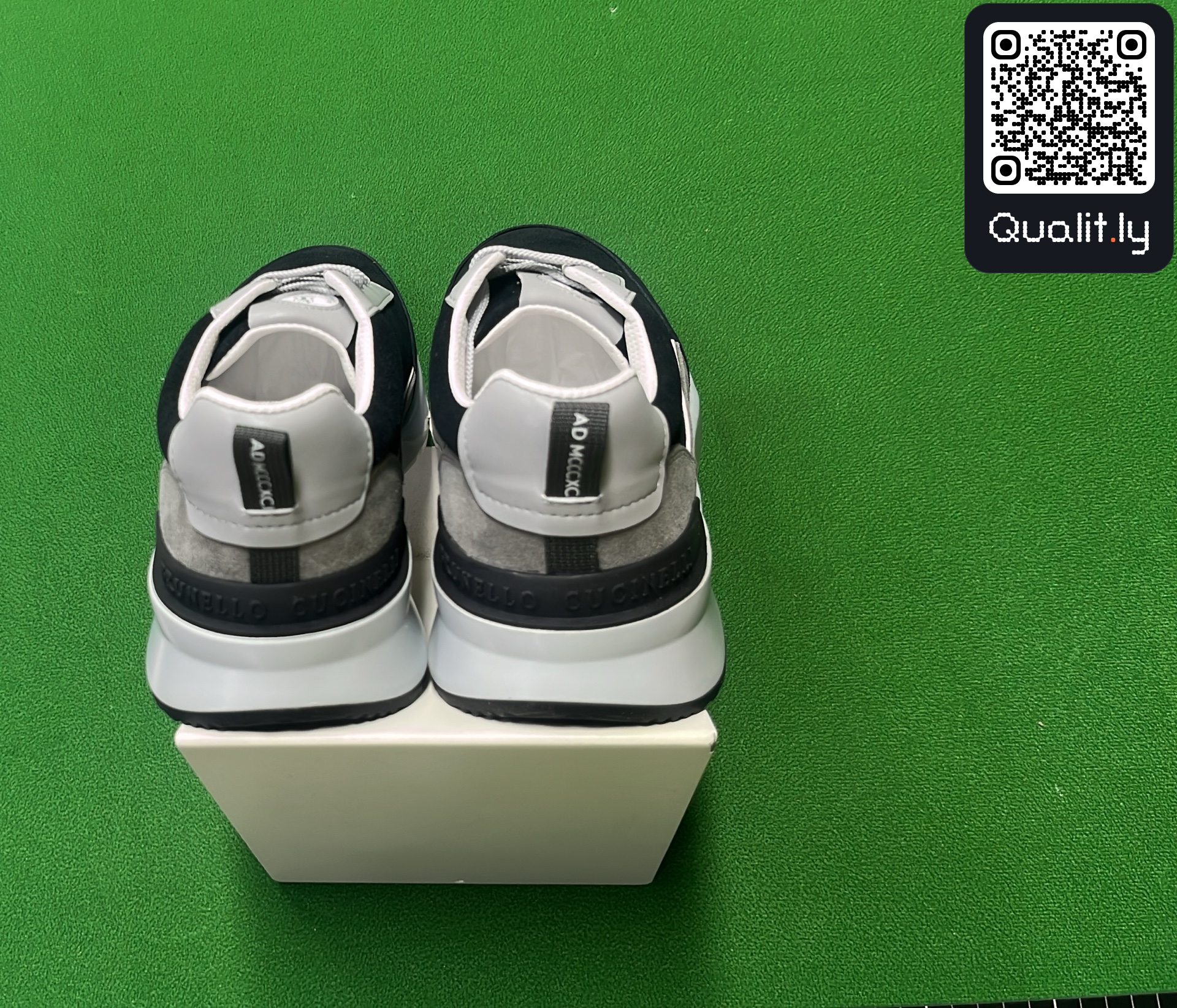 Pantofi sport — fotografie QC 3 din 6