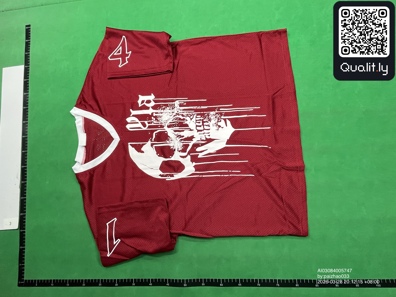 Camiseta — foto QC 2 de 14