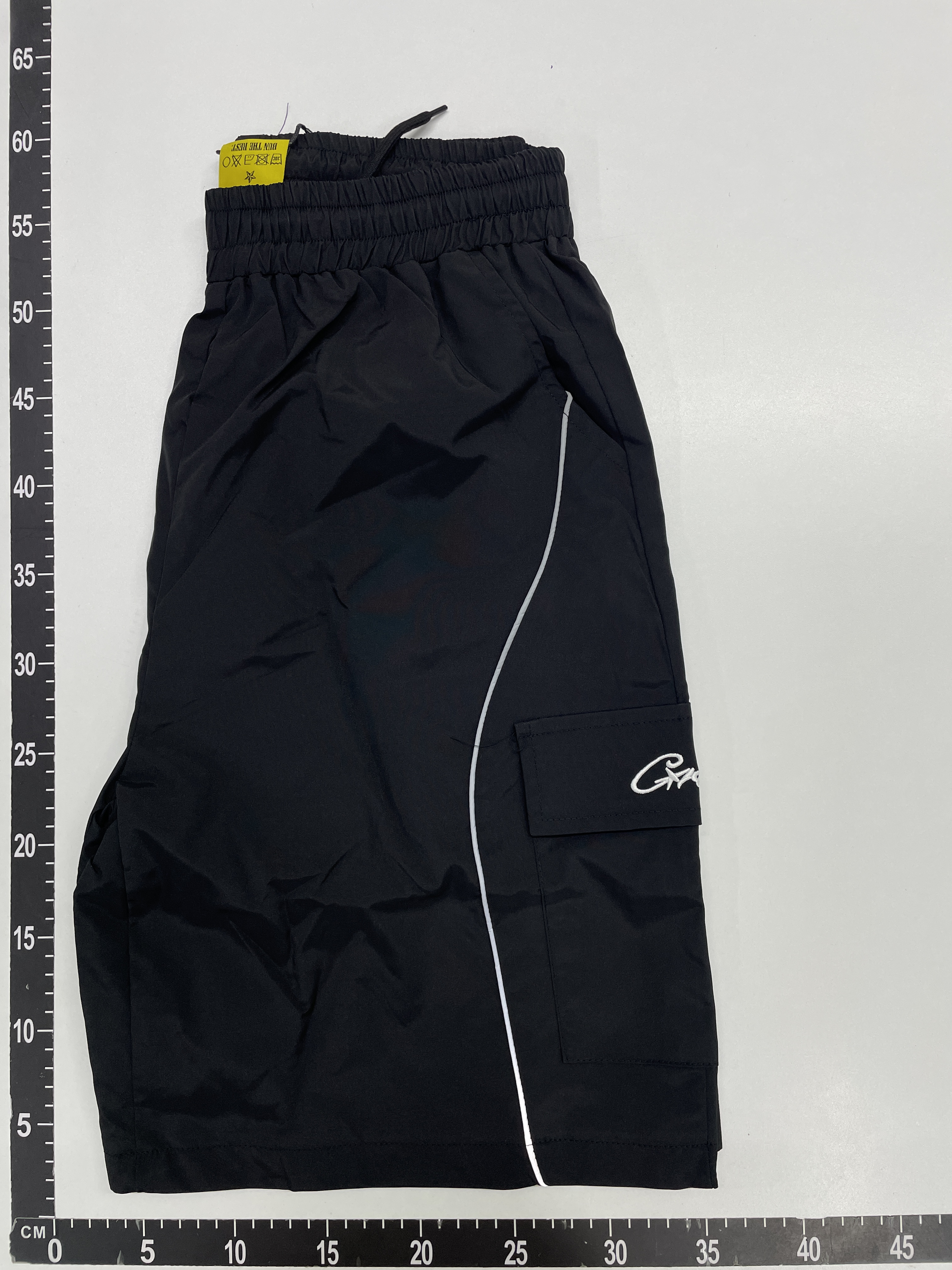 Shorts QC photo 1 of 6