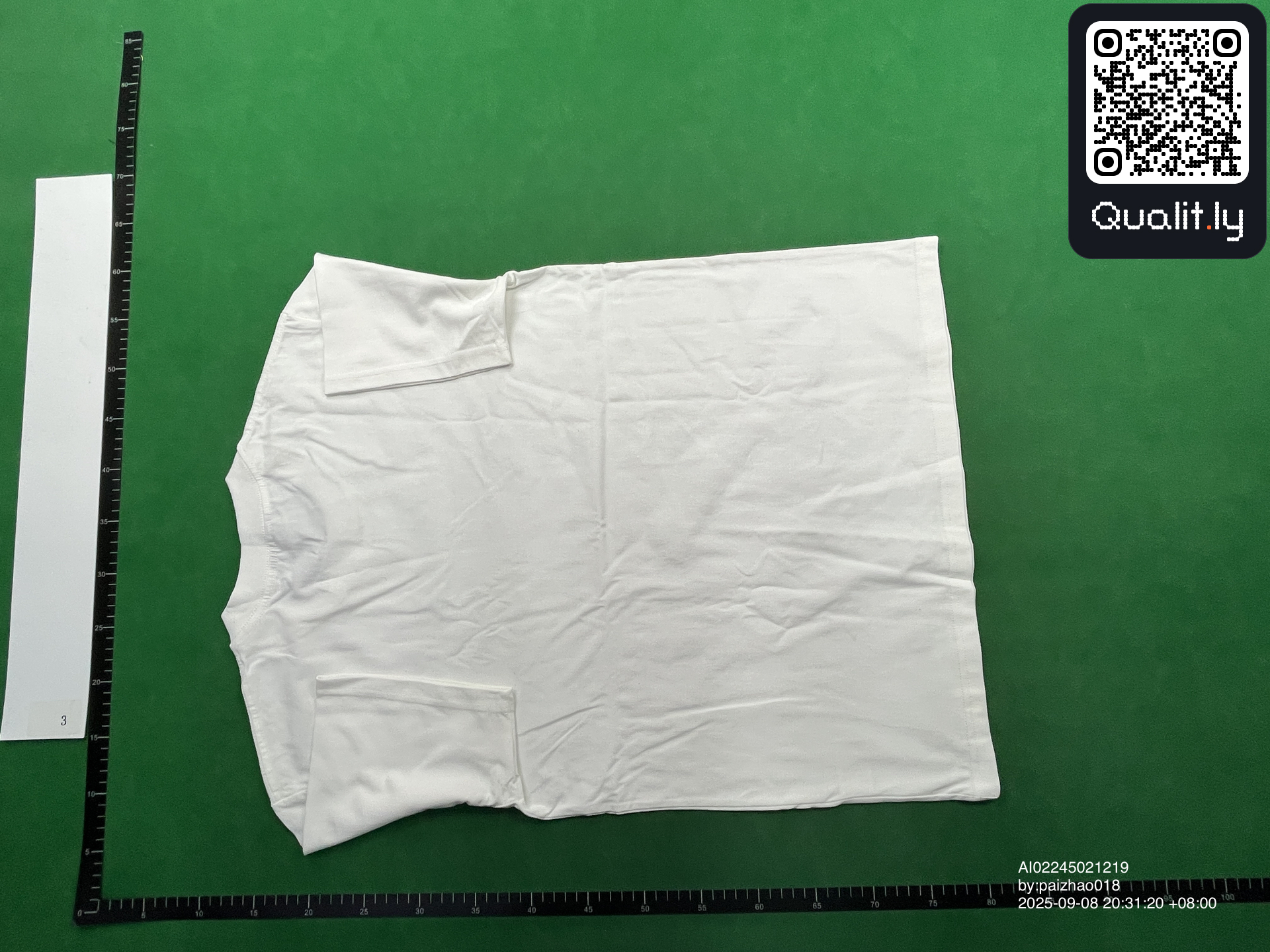 T-shirt QC photo 2 of 4