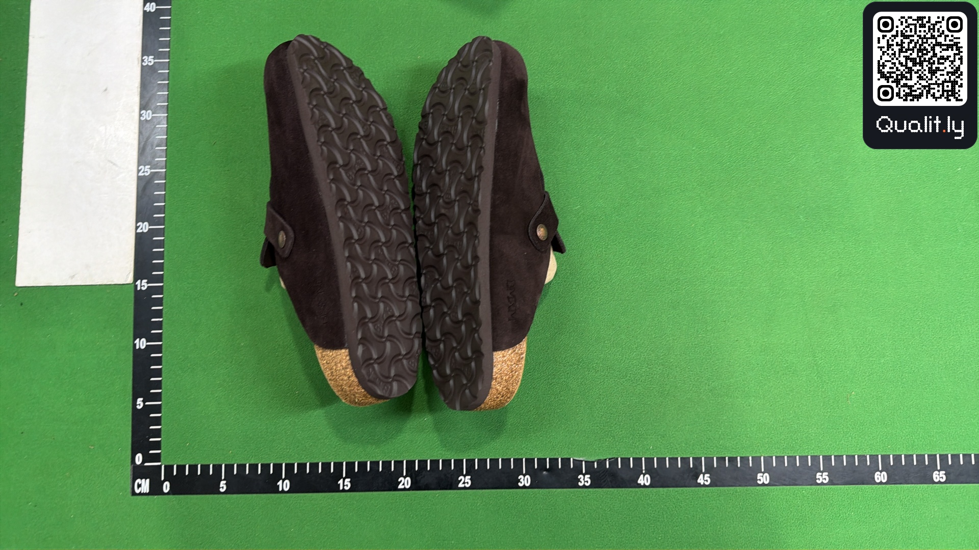 Sneakers QC photo 3 of 169