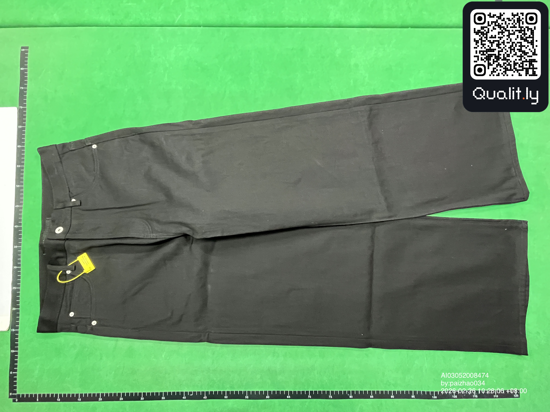 Jeans QC photo 3 of 8