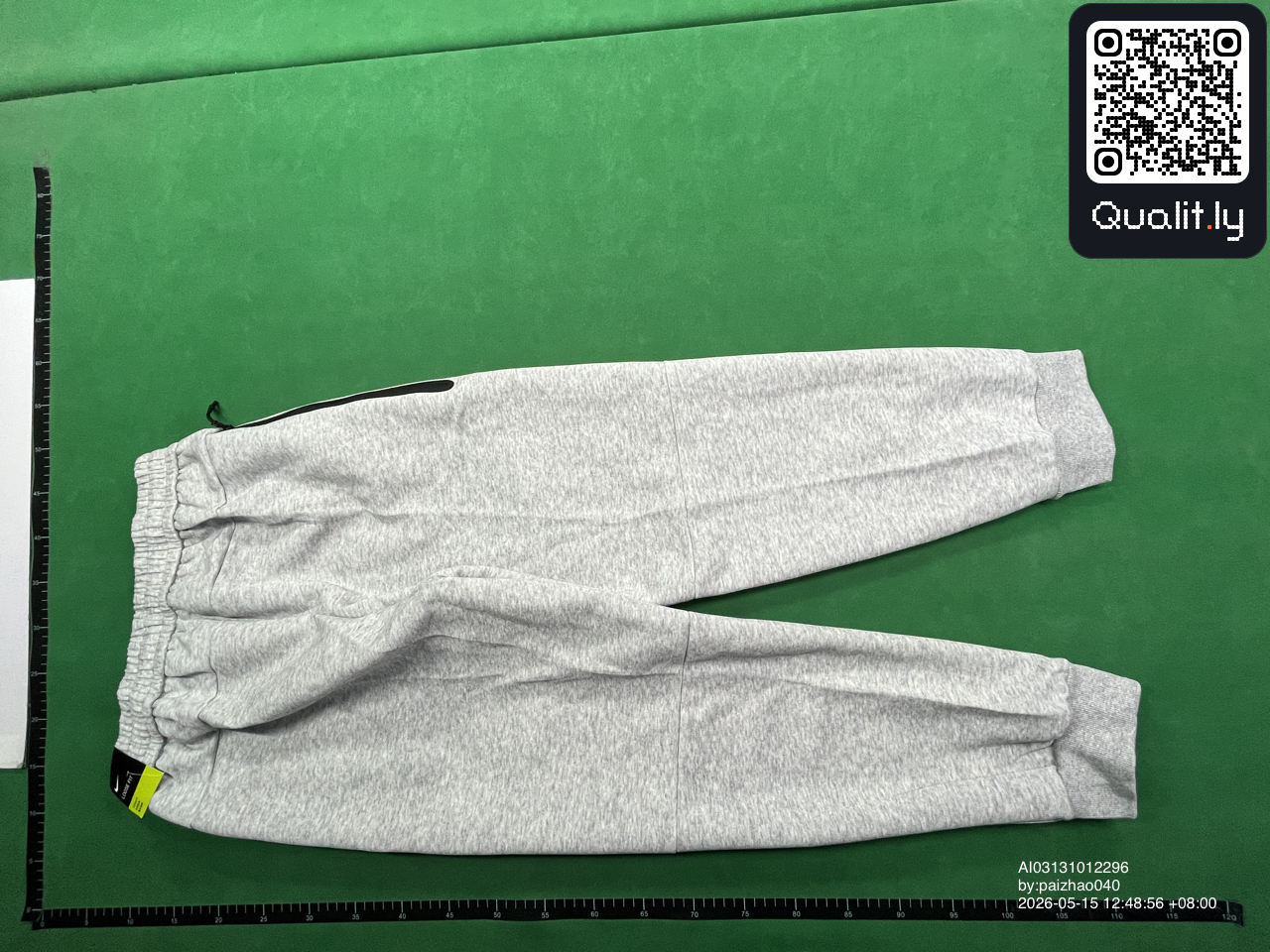 Camisola com capuz — foto QC 2 de 21