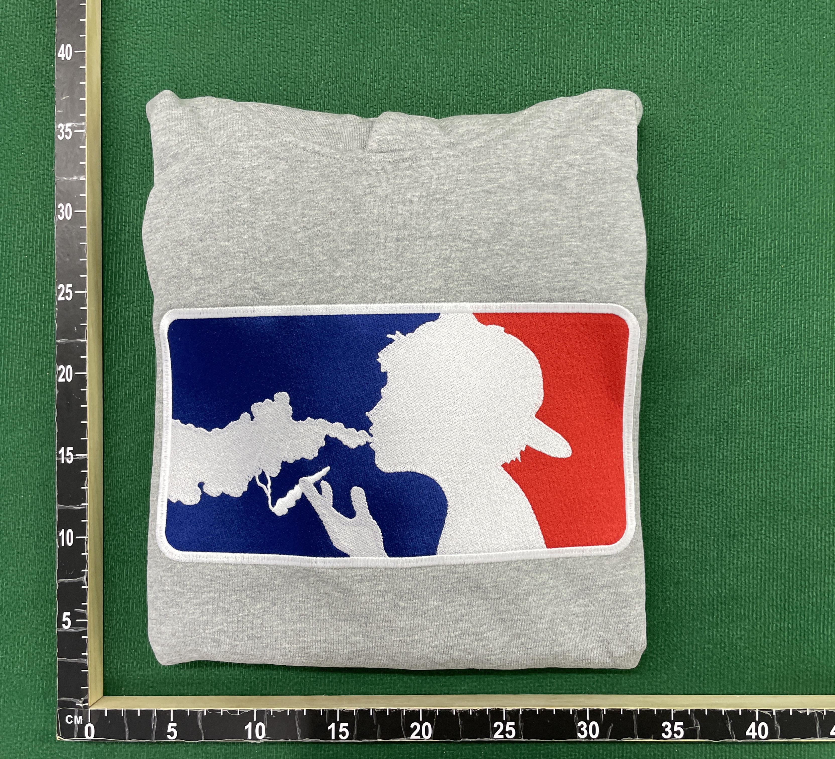 Sweatshirt QC photo 1 of 39