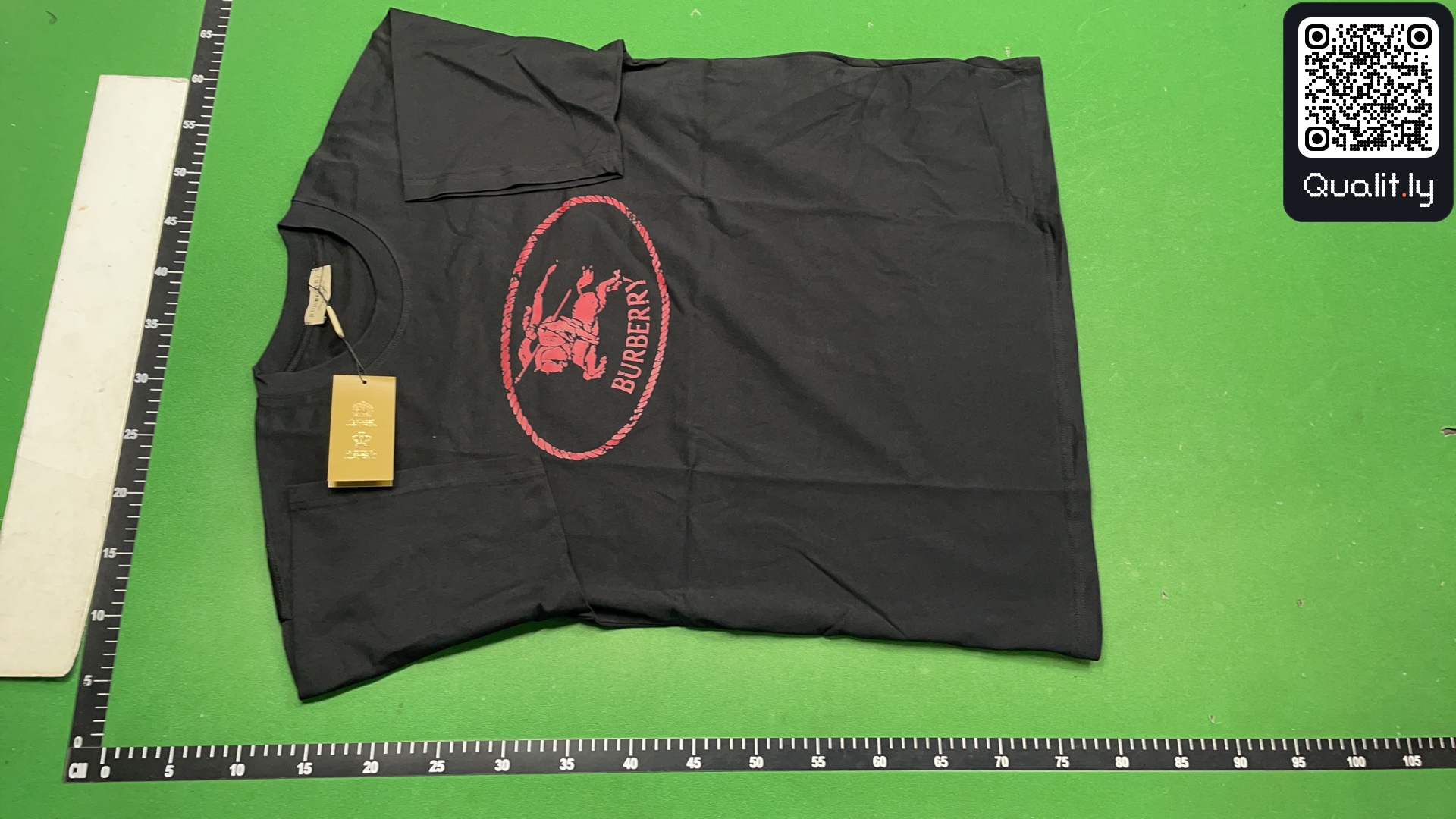 T-shirt — photo QC 2 sur 8