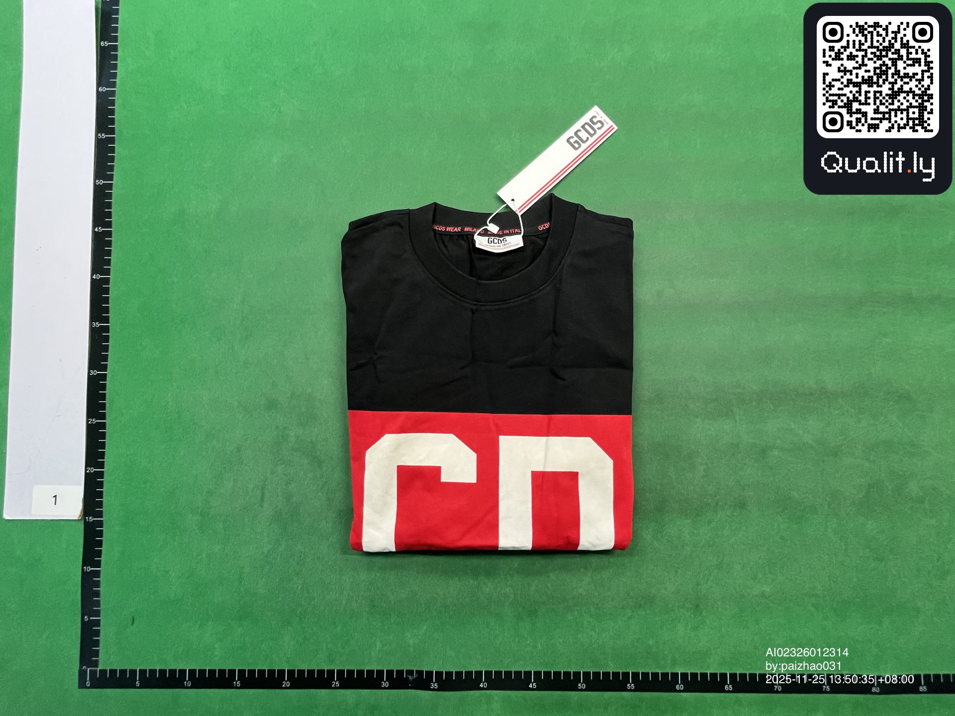 T-shirt QC photo 1 of 24