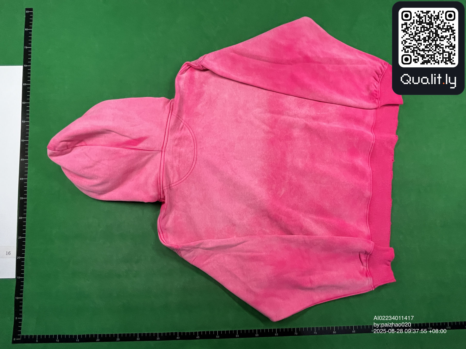 Hoodie — QC-foto 2 av 4