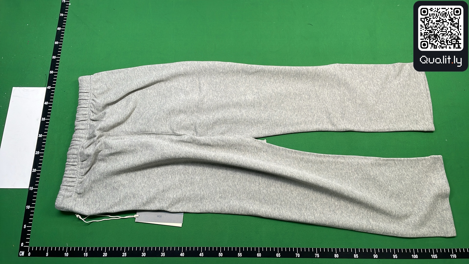 Pants QC photo 3 of 24