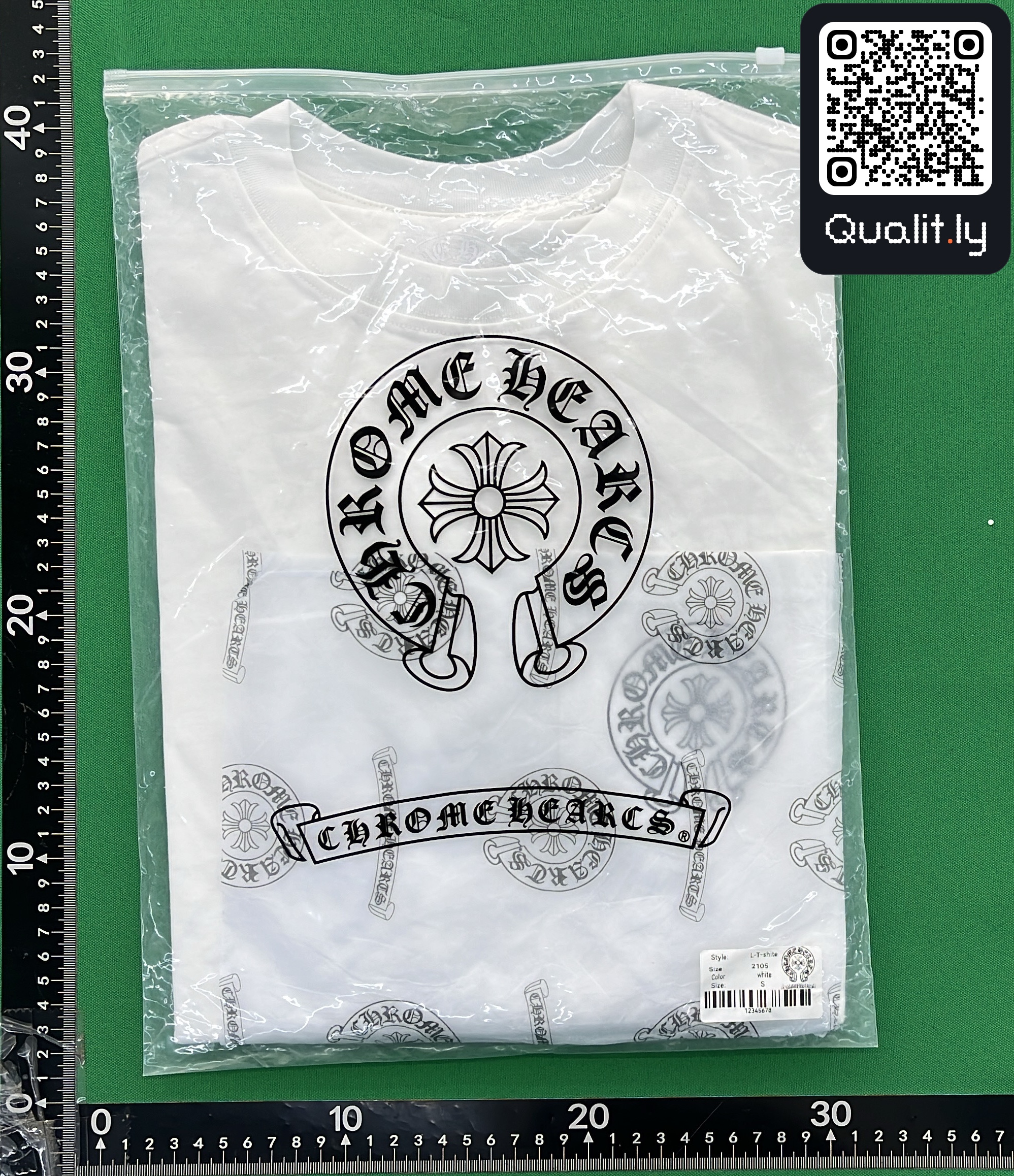 Tricou — fotografie QC 1 din 957