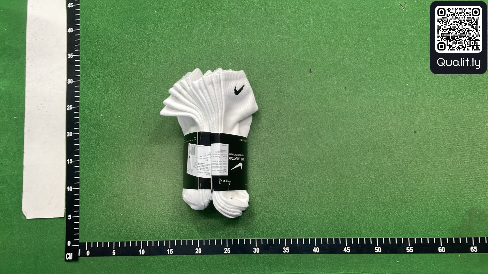 Socks QC photo 3 of 6