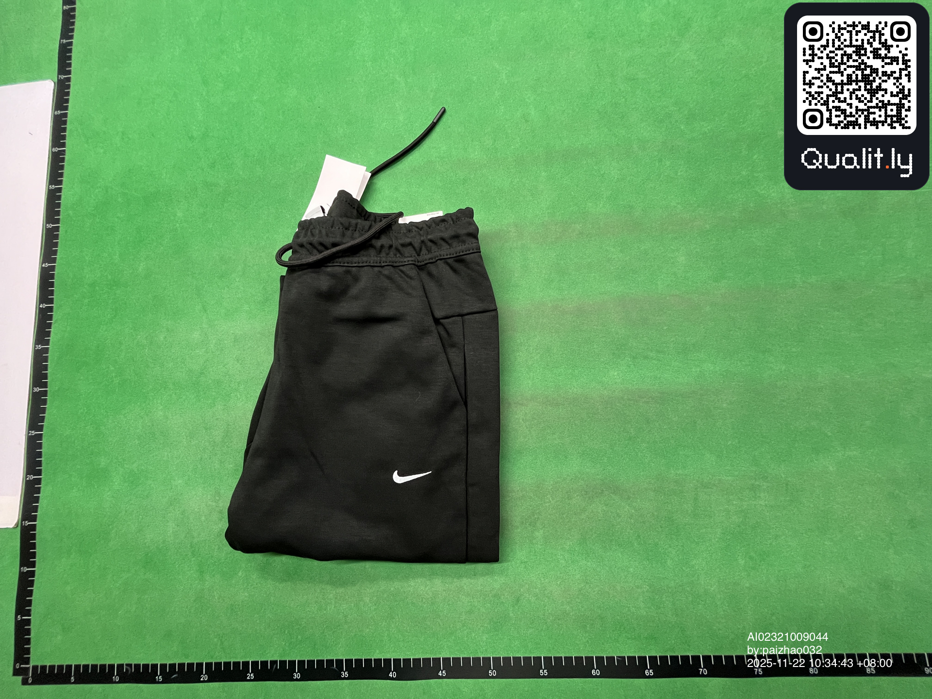 Hose — QC-Foto 2 von 10
