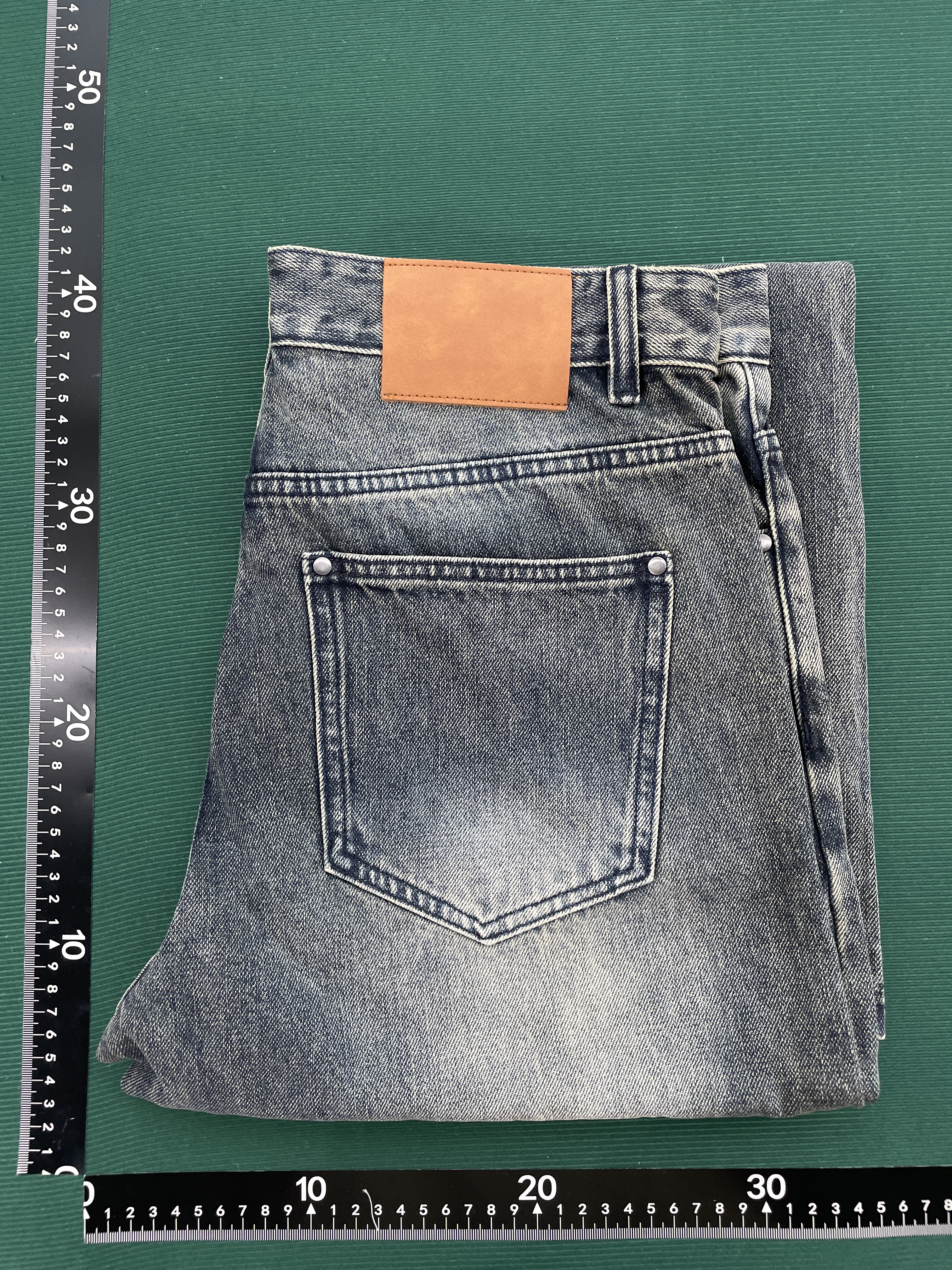 Pantalon — photo QC 1 sur 9