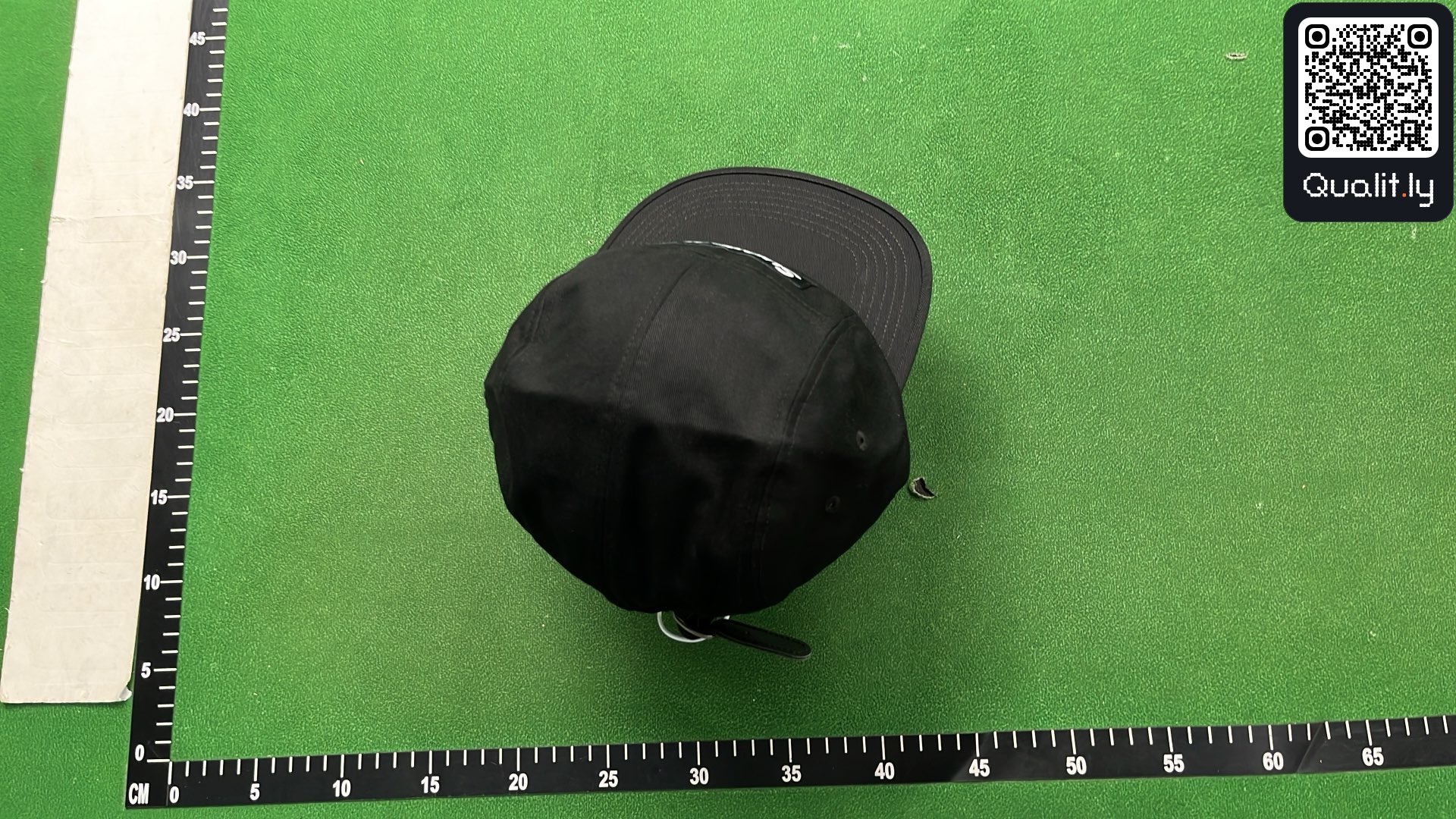 Pet — QC-foto 2 van 3