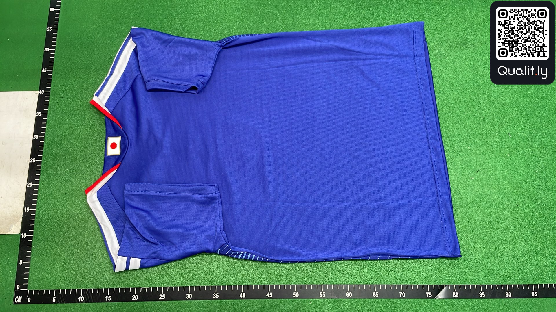Shirt QC photo 3 of 18