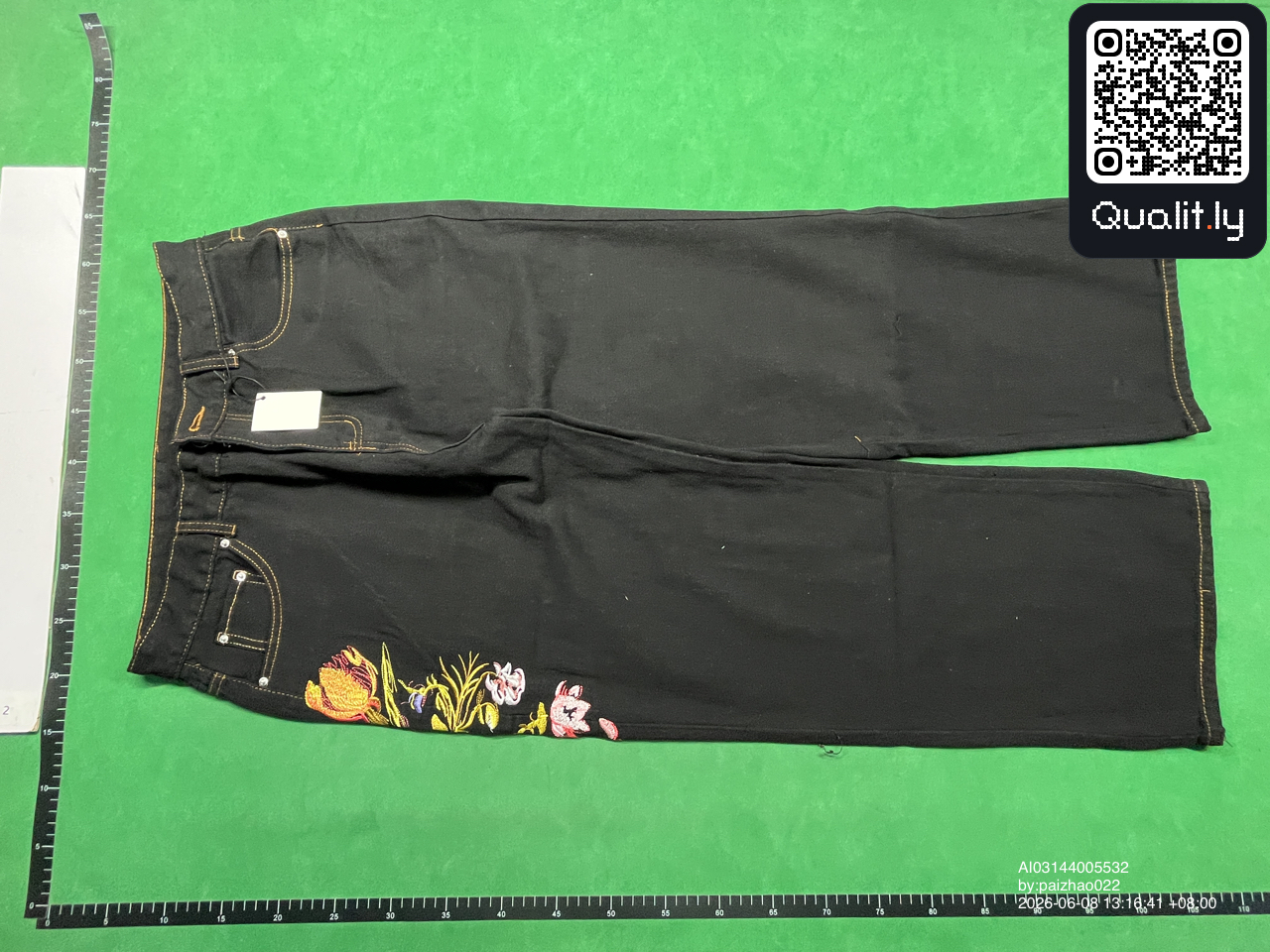 Jeans — foto QC 3 di 18