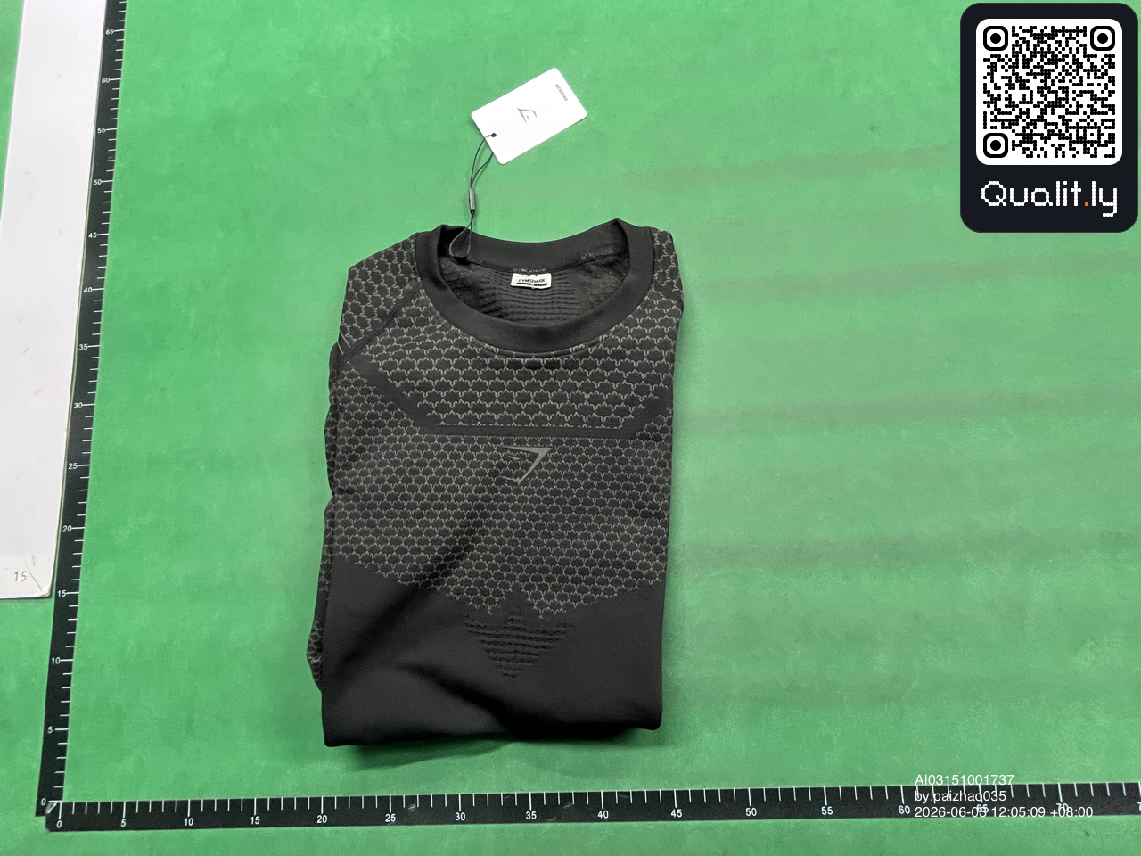 T-shirt QC photo 1 of 8