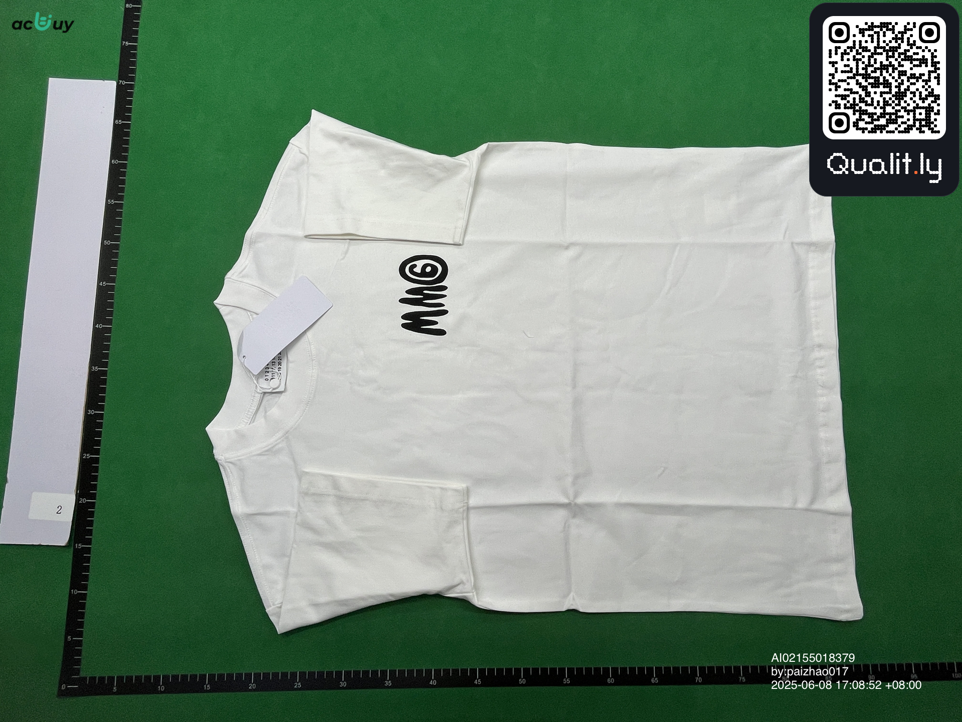T-Shirt — QC-Foto 3 von 4