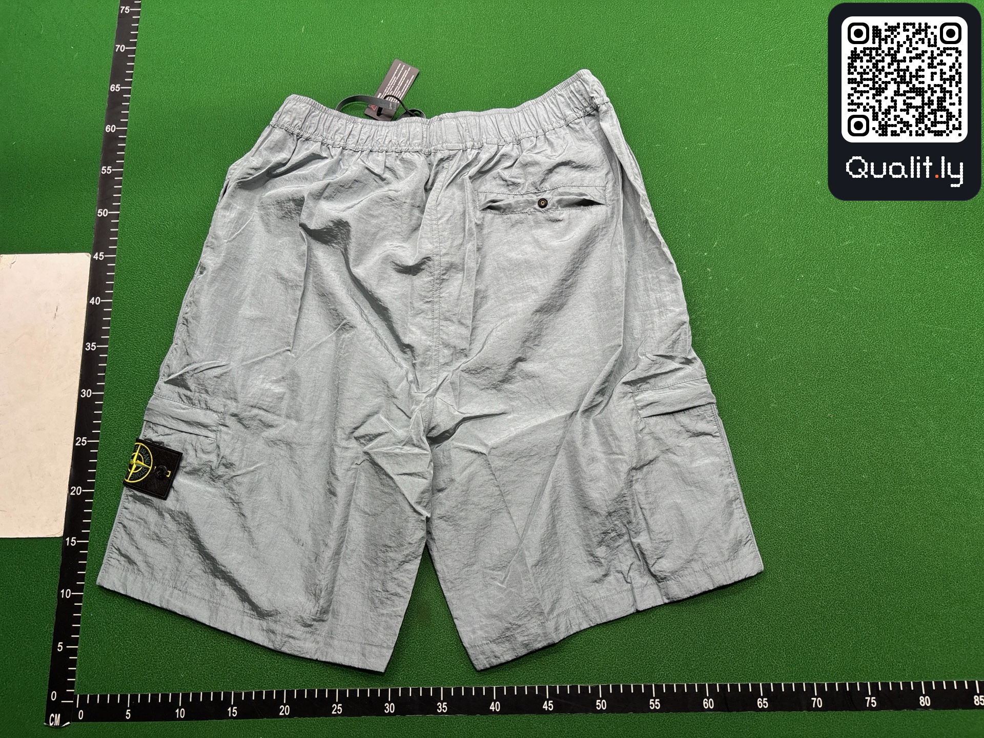 短裤 QC 照片 3 / 64