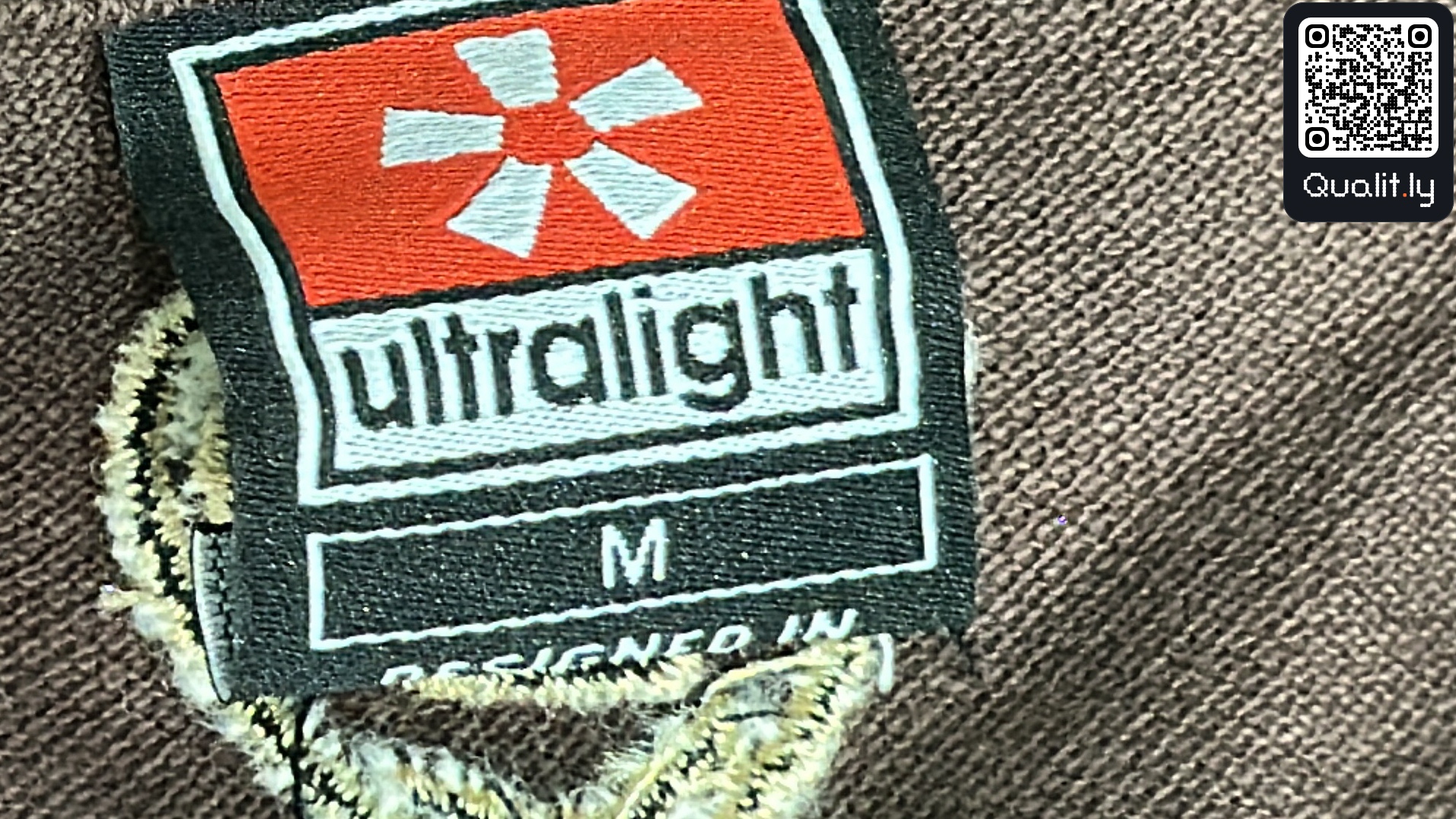 T-shirt — QC-foto 1 av 4