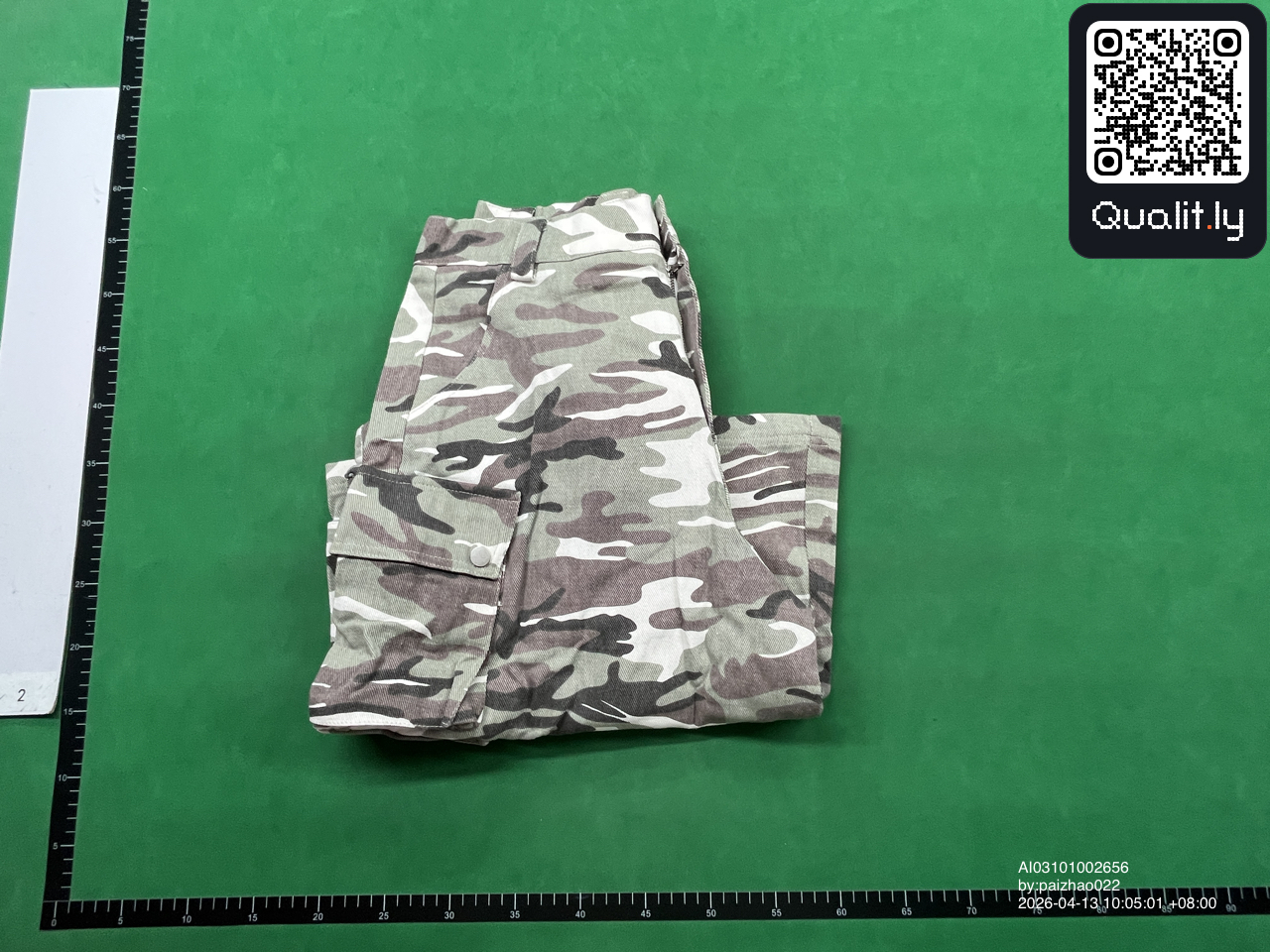 Pantalón corto — foto QC 1 de 12