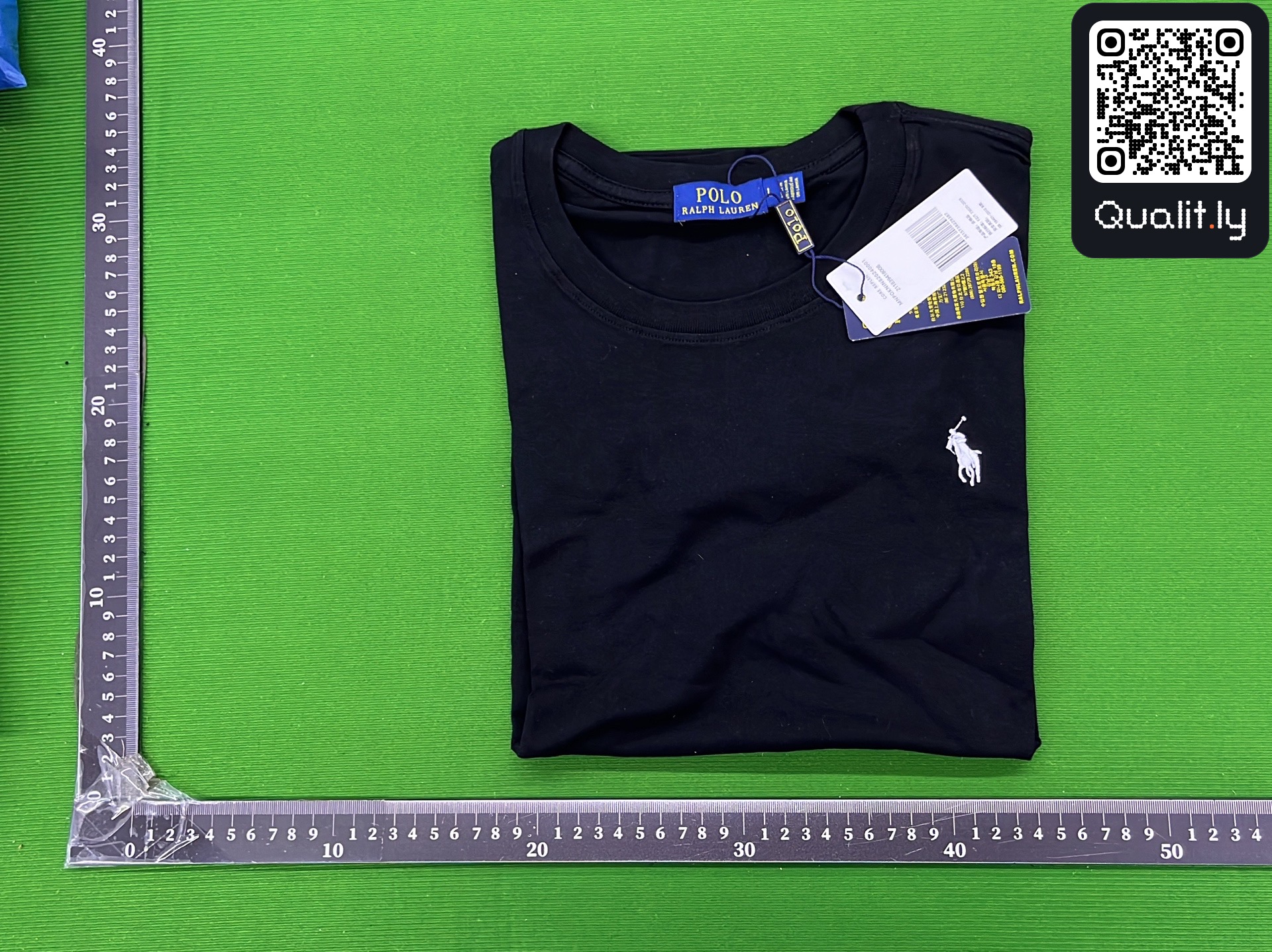 T-shirt QC photo 1 of 20