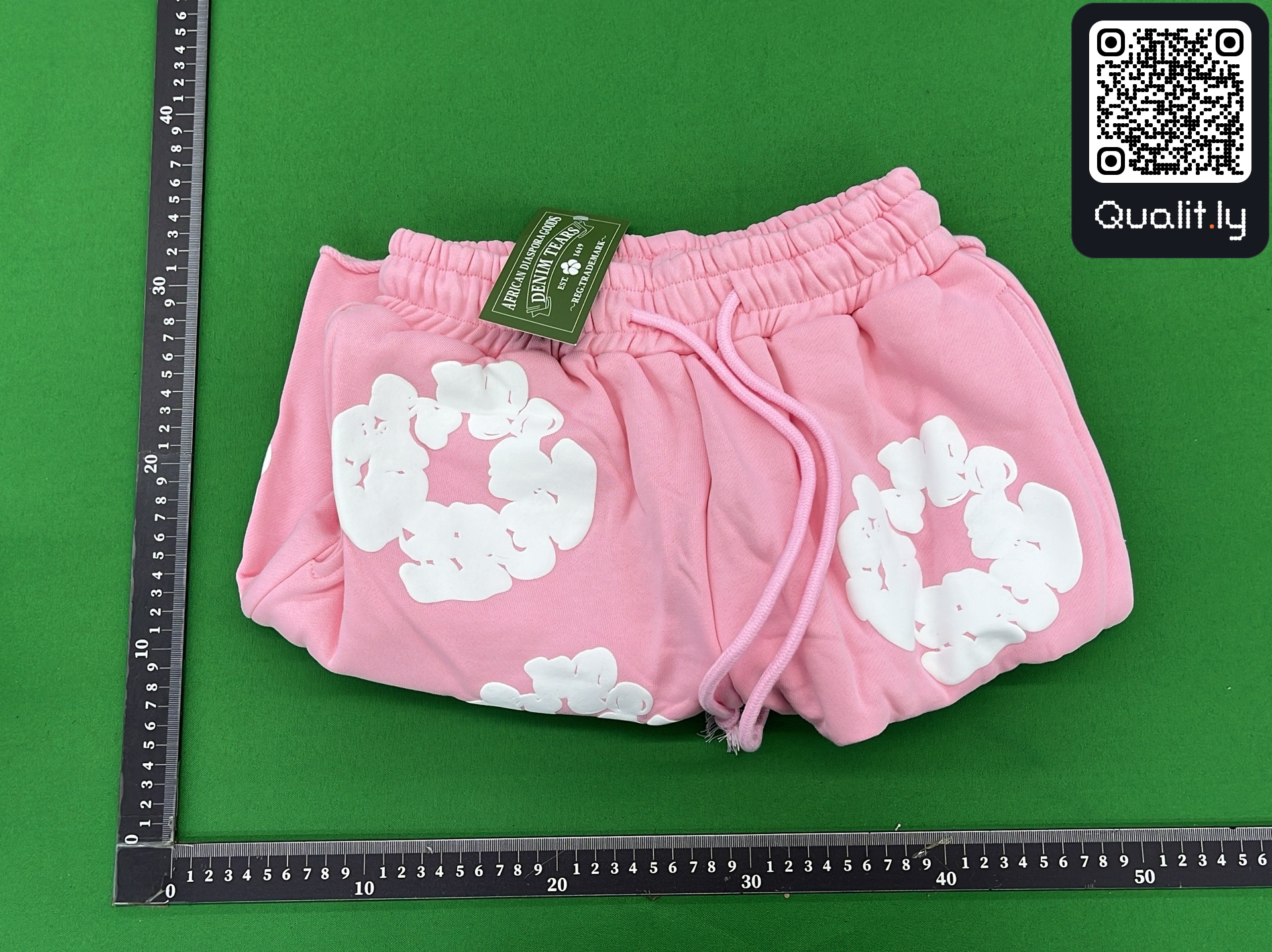 Jeans — QC-foto 1 av 60