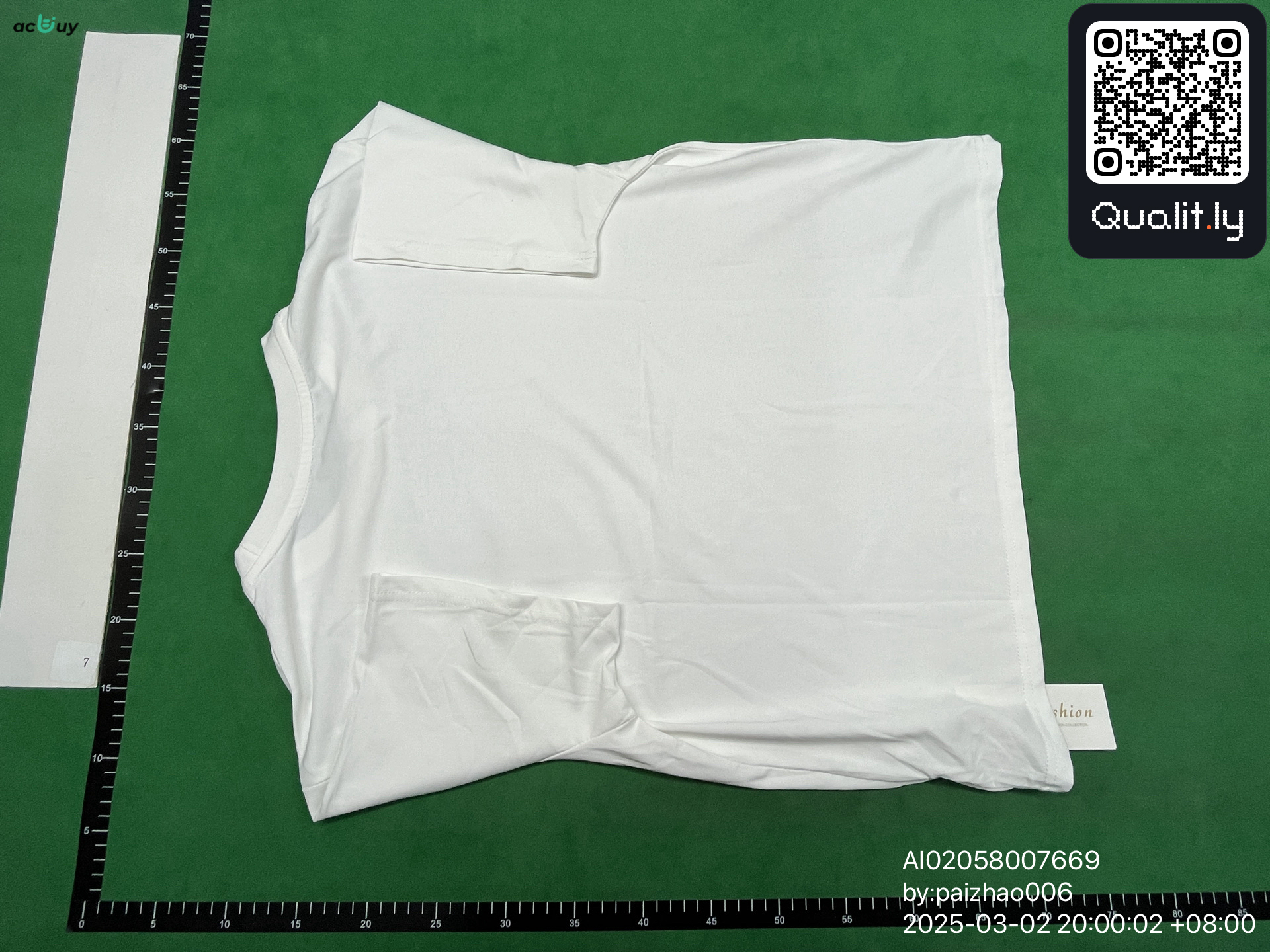 T恤 QC 照片 2 / 4
