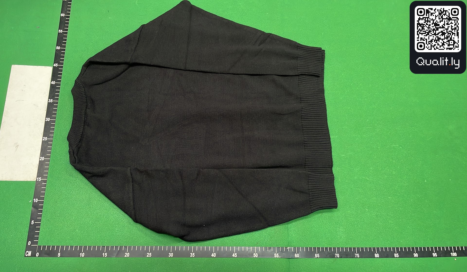 Sweater QC photo 3 of 8