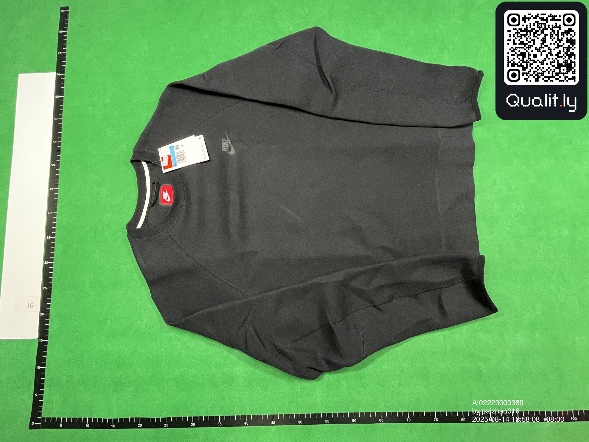 Sweater — QC-foto 3 van 22