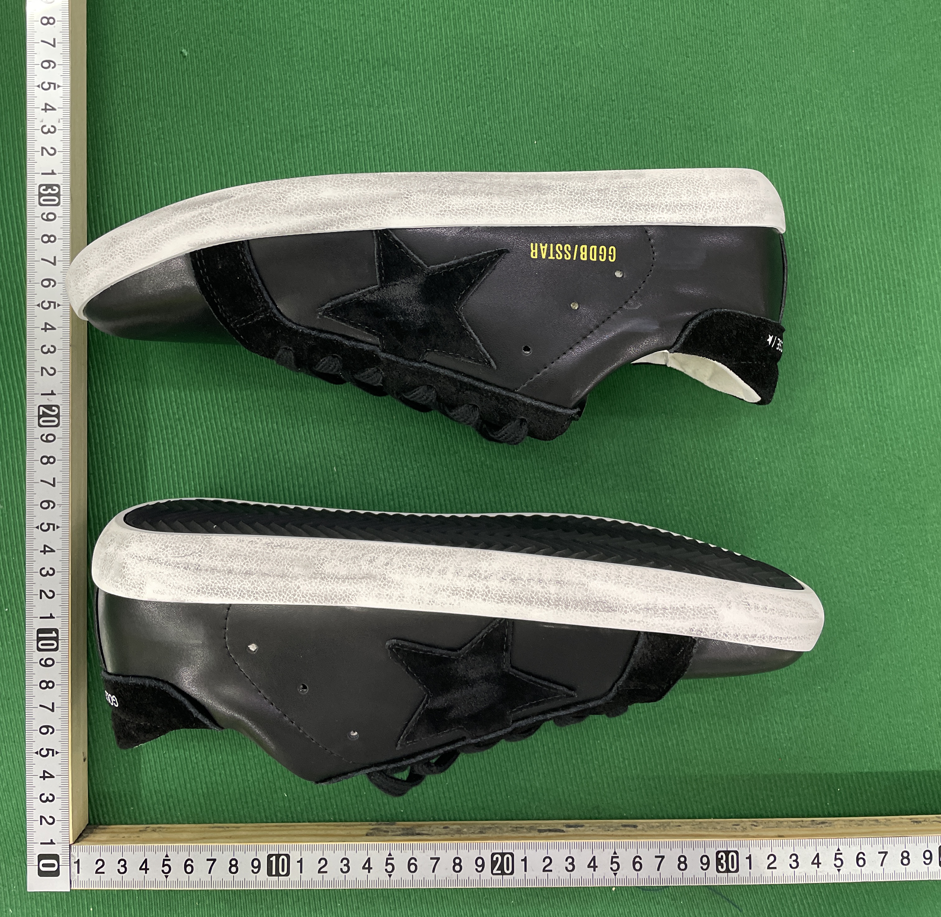 Sneakers — QC-foto 2 av 75