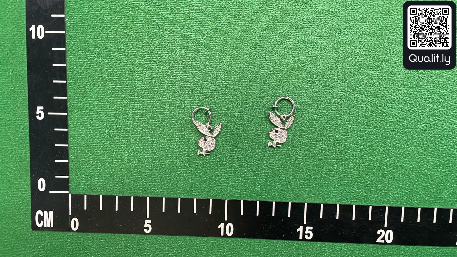 Jewelry QC photo 3 of 9